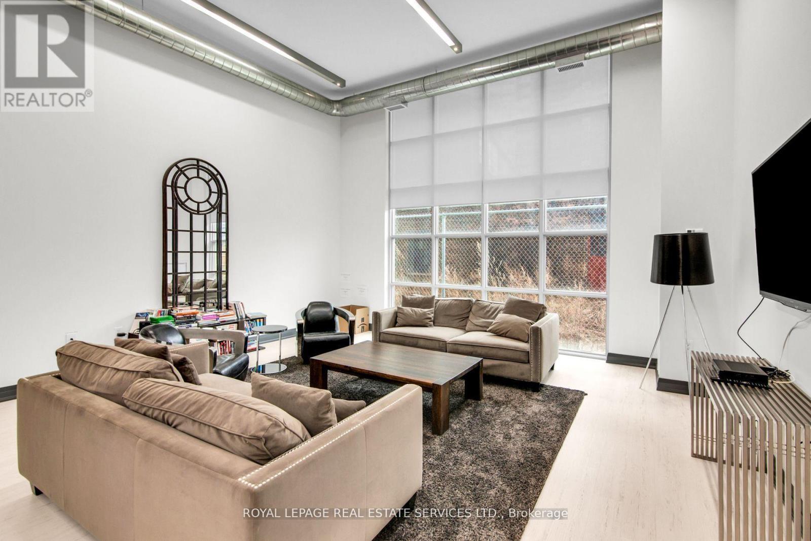 












502 - 125 WESTERN BATTERY ROAD

,
Toronto,




Ontario
M6K3R8

