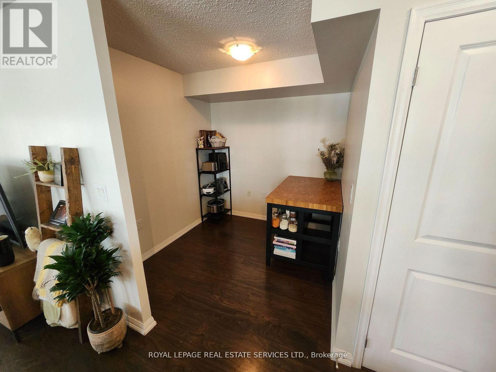 












502 - 125 WESTERN BATTERY ROAD

,
Toronto,




Ontario
M6K3R8

