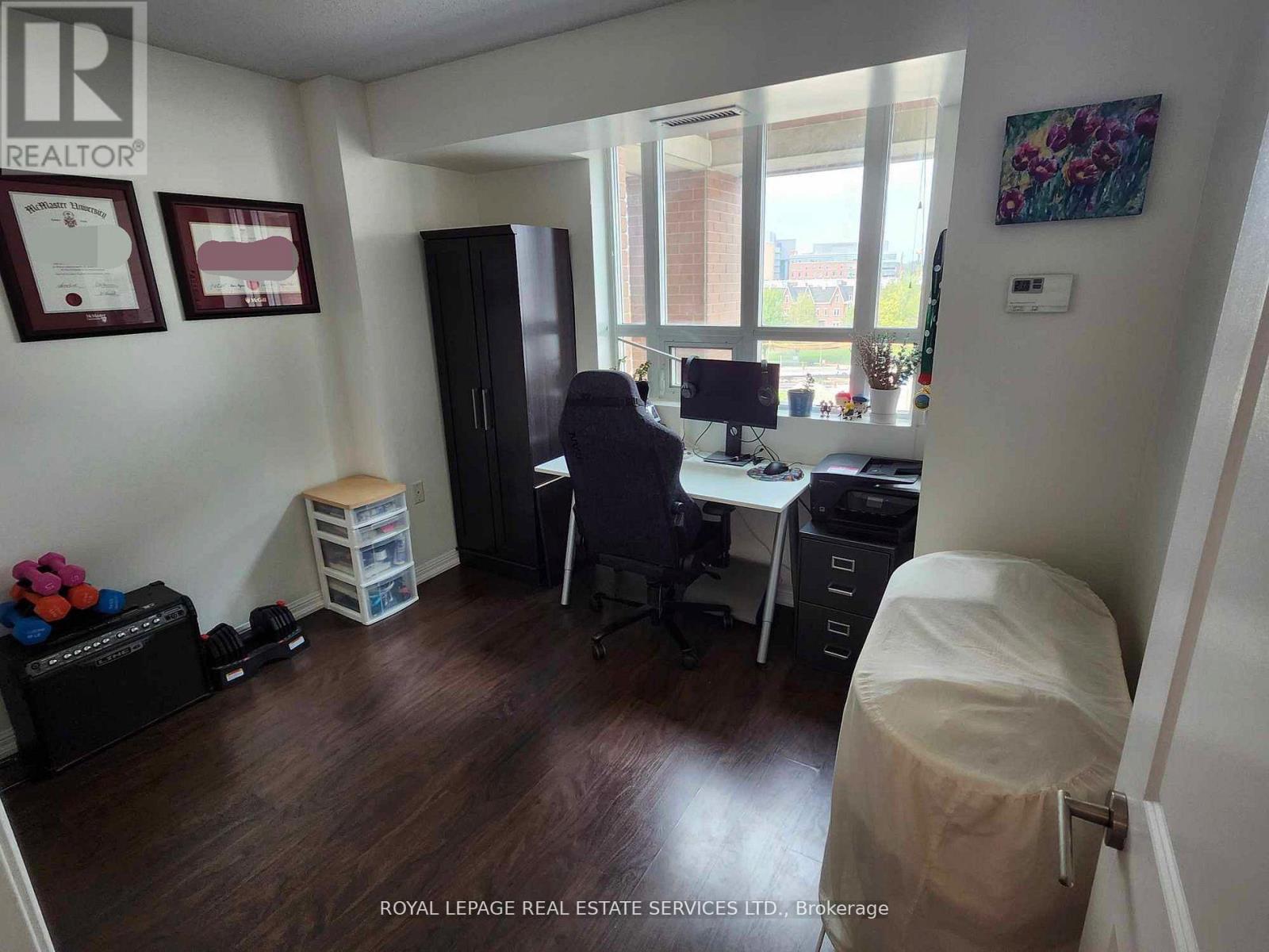 












502 - 125 WESTERN BATTERY ROAD

,
Toronto,




Ontario
M6K3R8

