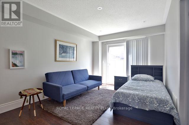 












57 - 2179 FIDDLERS WAY

,
Oakville,




Ontario
L6M0L6

