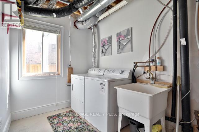 












57 - 2179 FIDDLERS WAY

,
Oakville,




Ontario
L6M0L6

