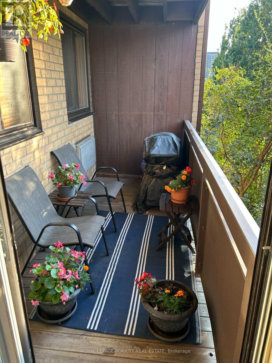 












208 - 3835 LAKE SHORE BOULEVARD W

,
Toronto,




Ontario
M8W1R2

