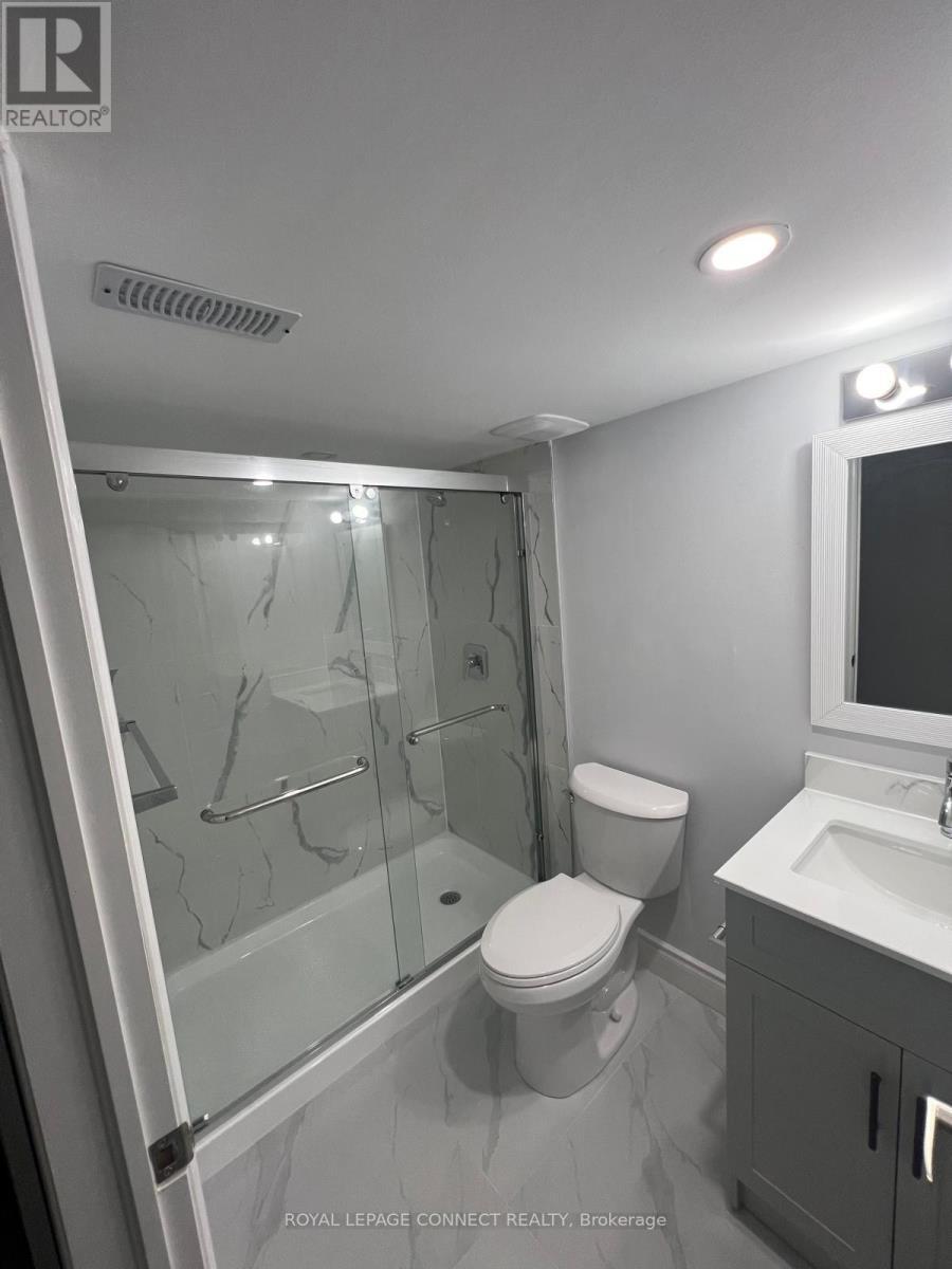 












BSMT - 8 EVANWOOD CRESCENT

,
Brampton,




Ontario
L6X0P8

