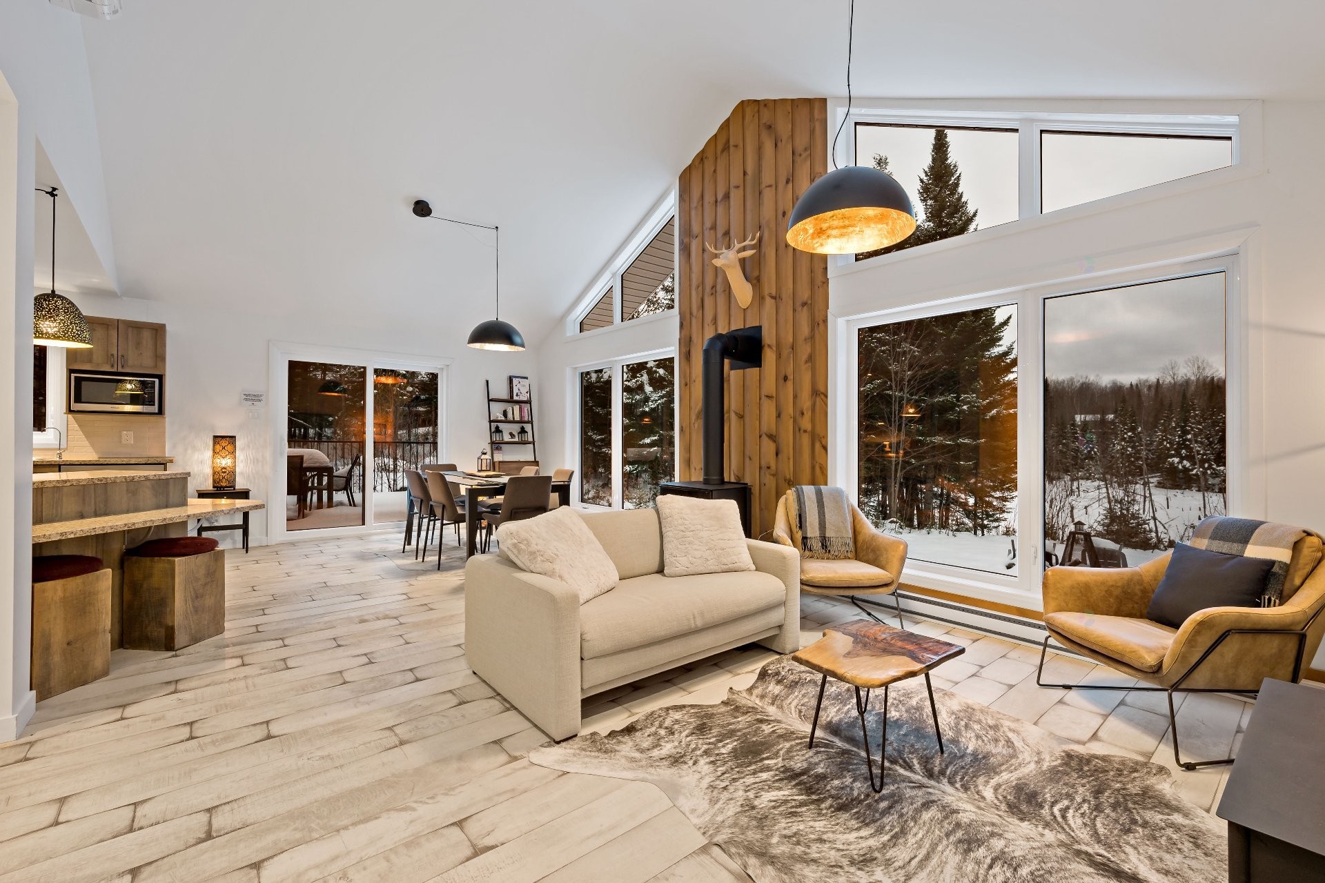 









232


Ch. des Monarques

,
Amherst,




QC
J0T2L0

