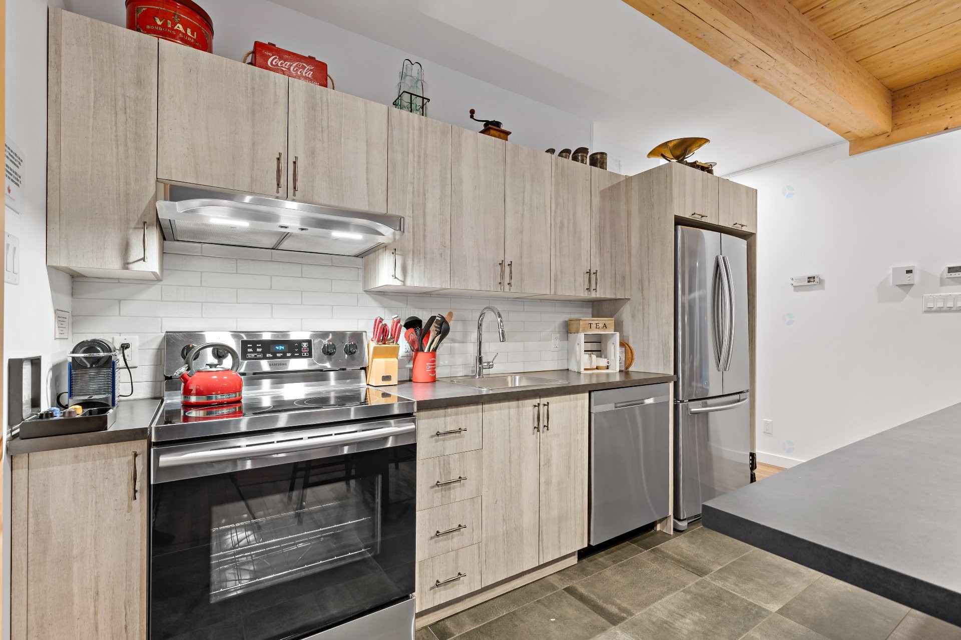 









171


Ch. du Retour-aux-Sources

,
Amherst,




QC
J0T2L0

