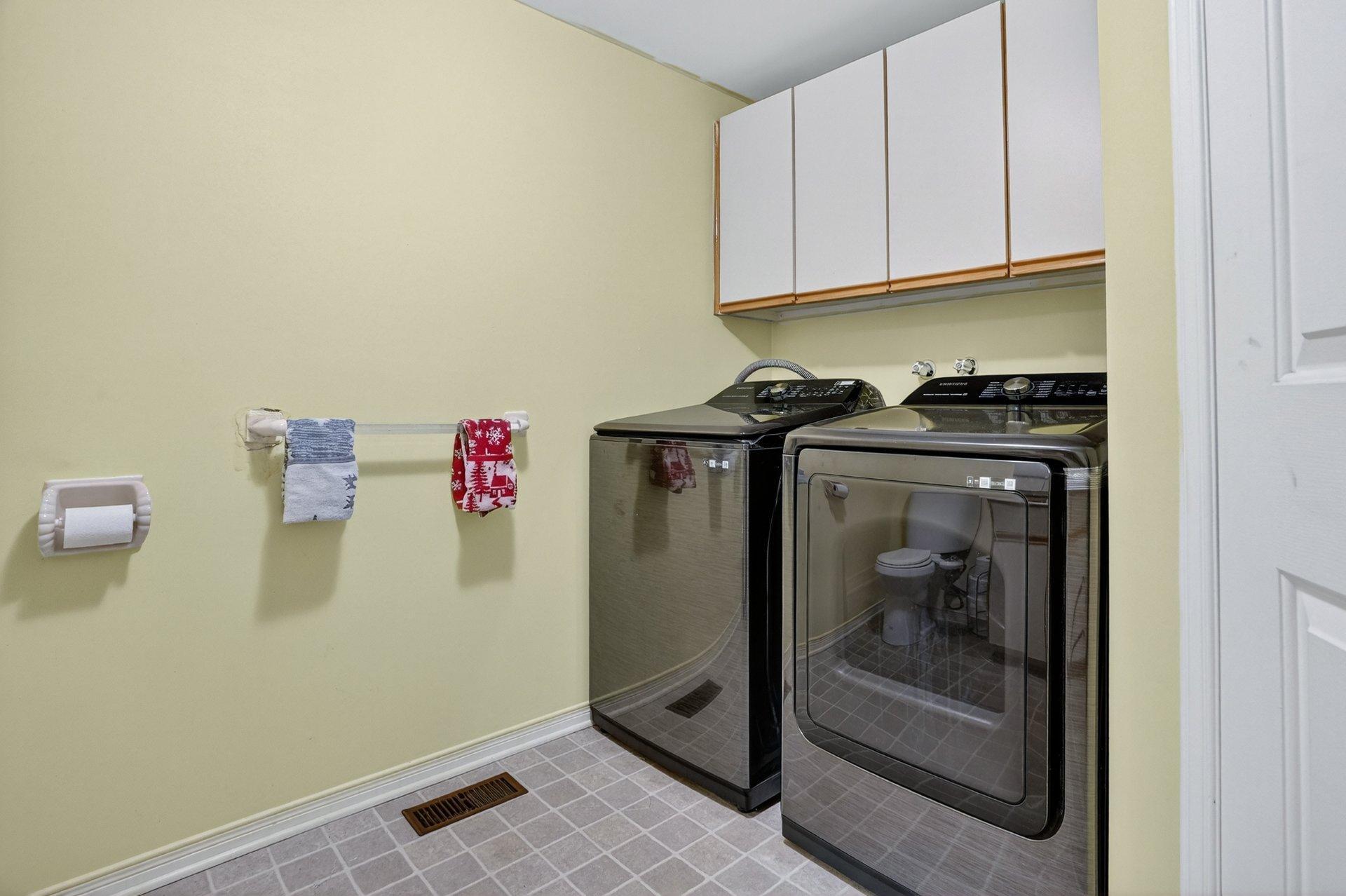 









560


Rue Maugue

,
Montréal (L'Île-Bizard/Sainte-Geneviève),




QC
H9C2T4

