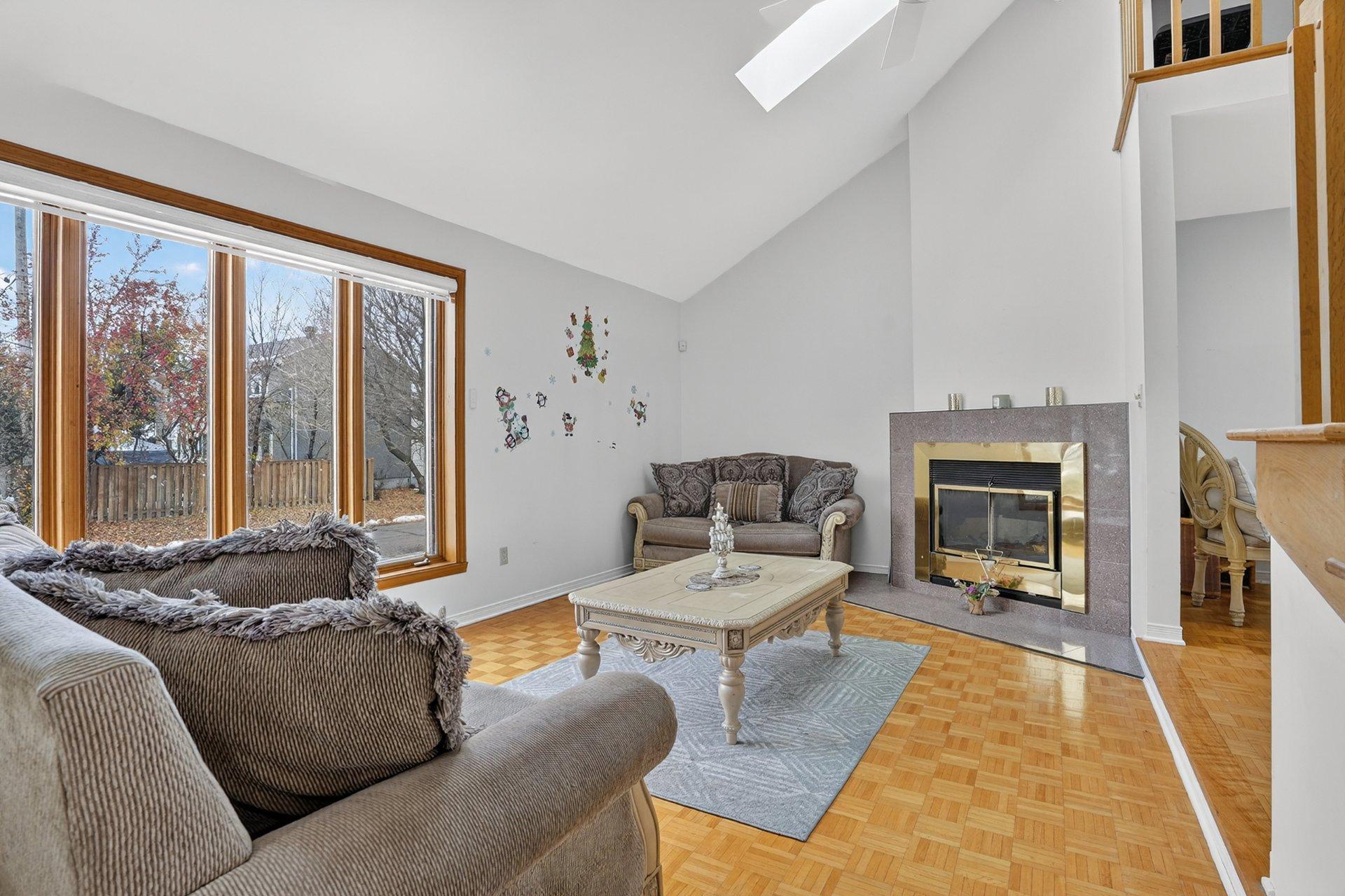 









560


Rue Maugue

,
Montréal (L'Île-Bizard/Sainte-Geneviève),




QC
H9C2T4

