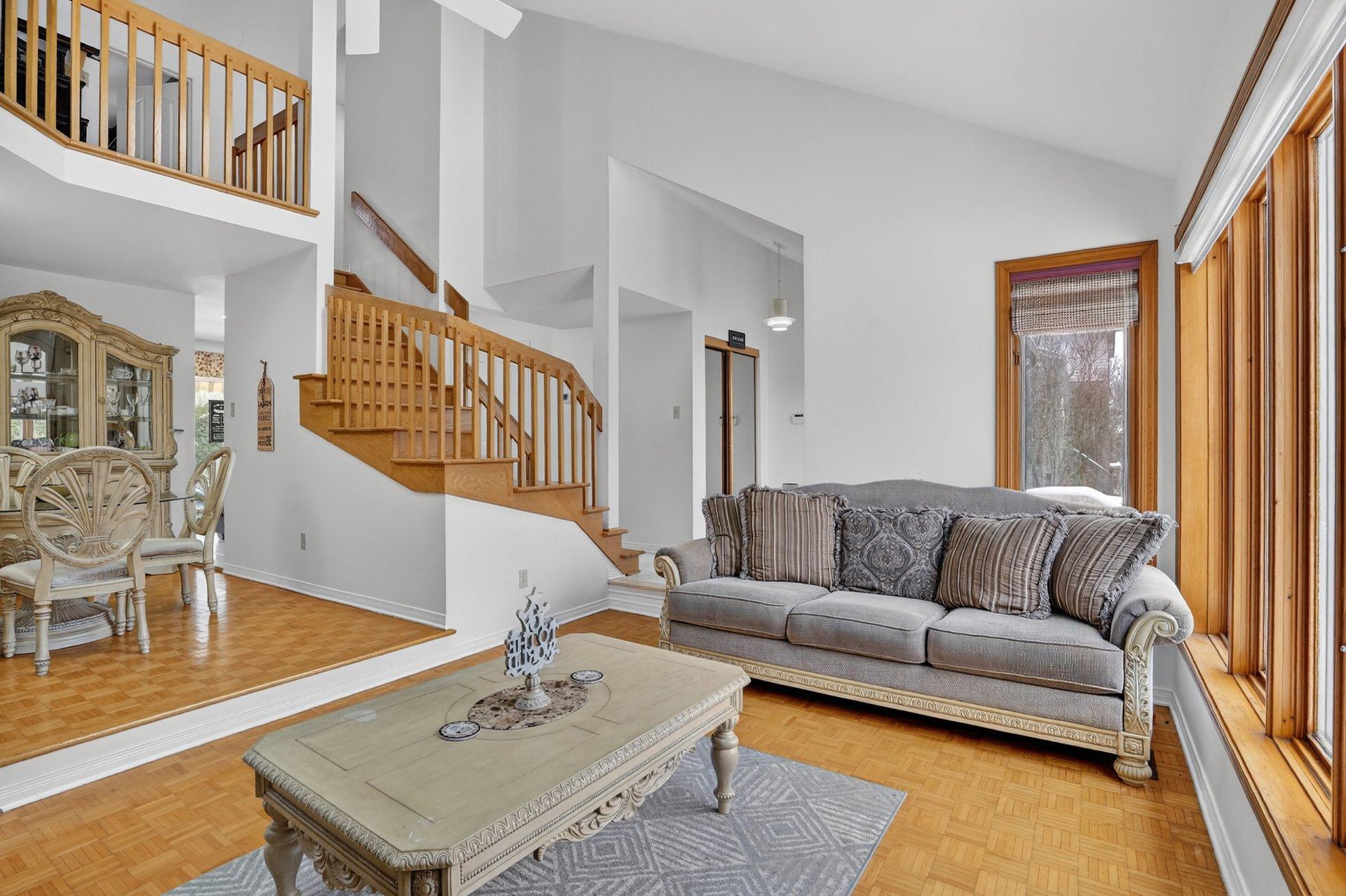 









560


Rue Maugue

,
Montréal (L'Île-Bizard/Sainte-Geneviève),




QC
H9C2T4

