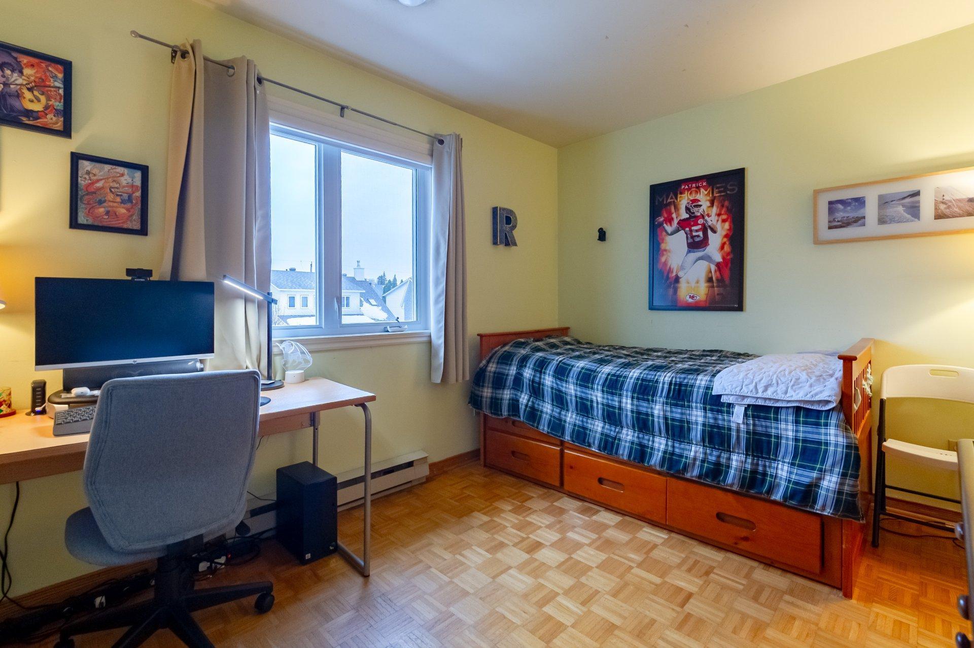 









895


Rue Ravel

,
Brossard,




QC
J4X2L3

