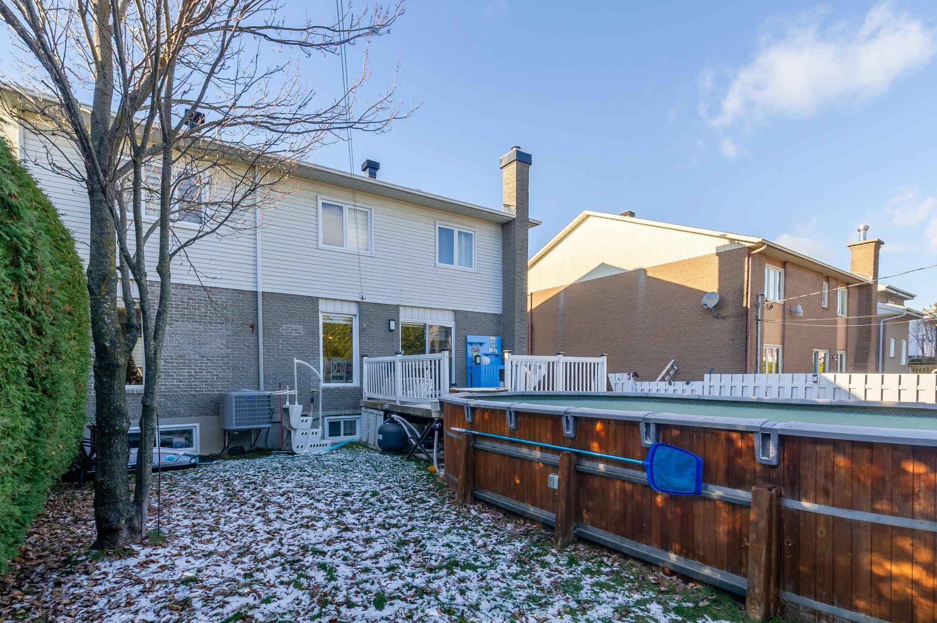 









895


Rue Ravel

,
Brossard,




QC
J4X2L3

