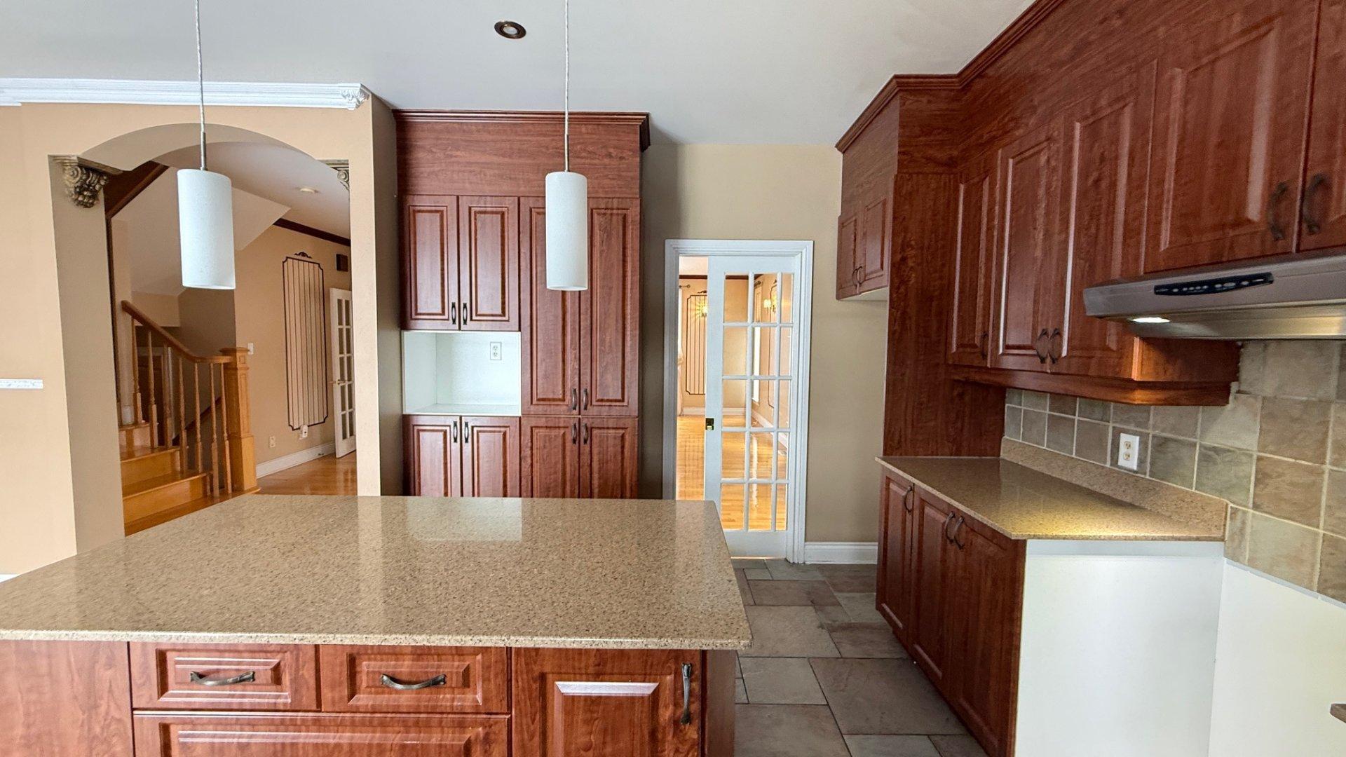 









181


Crois. Gilles-Lecourt

,
Terrebonne (Lachenaie),




QC
J6V1S4

