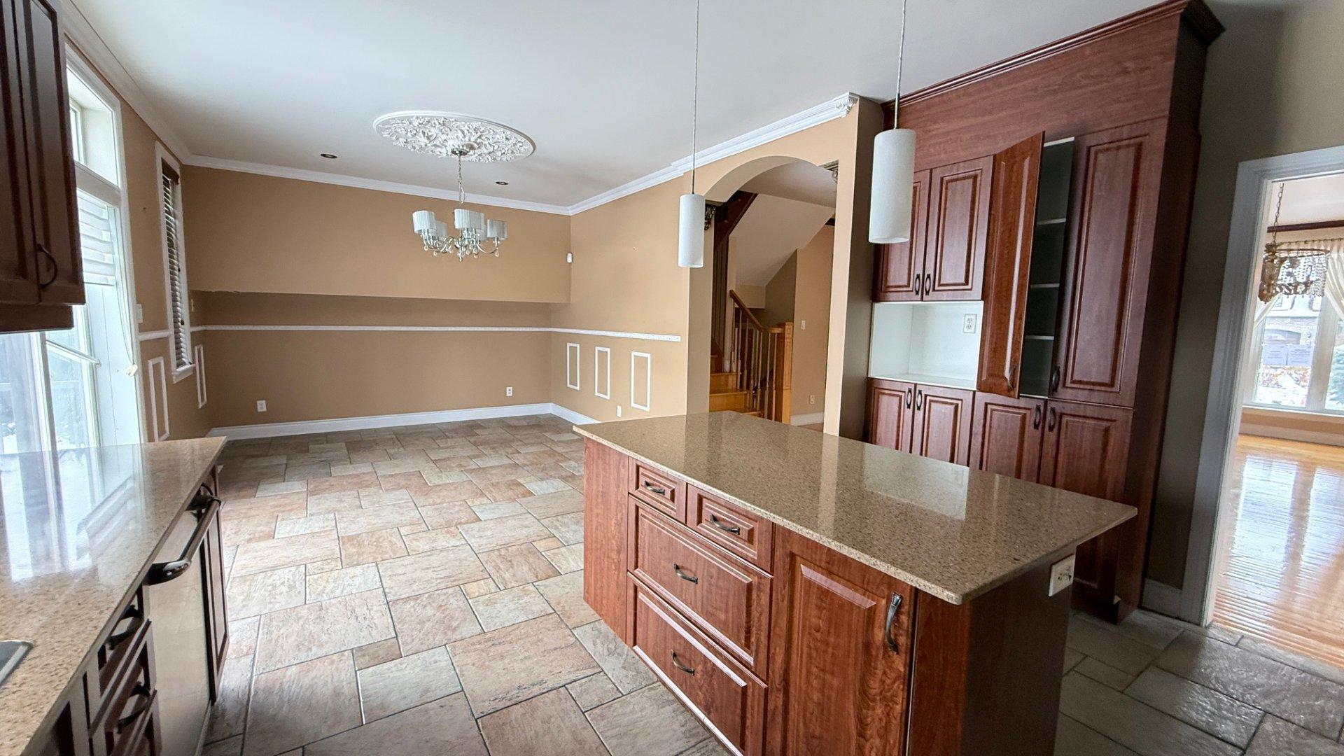 









181


Crois. Gilles-Lecourt

,
Terrebonne (Lachenaie),




QC
J6V1S4

