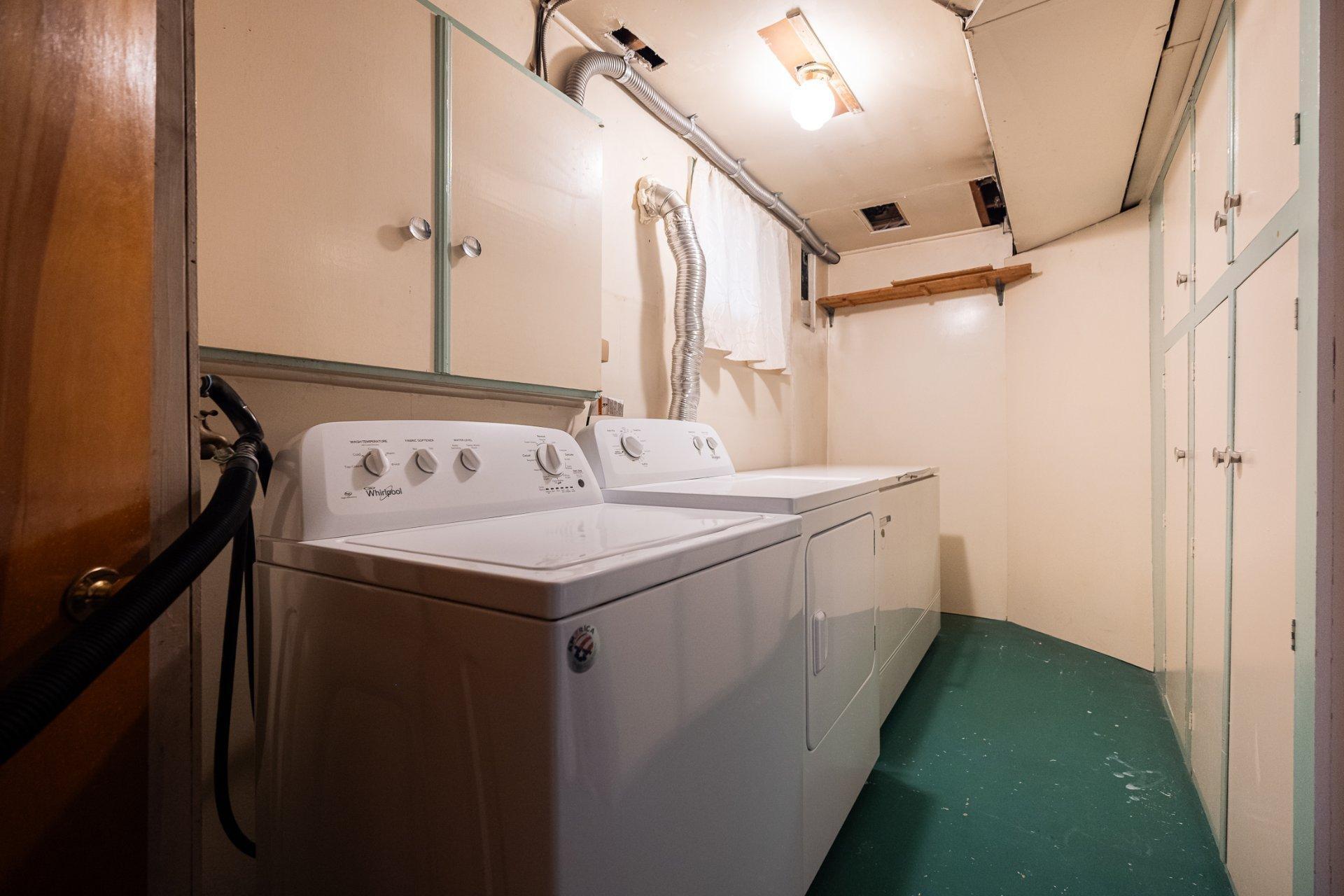 









4517


8e Rue

,
Laval (Chomedey),




QC
H7W2A3

