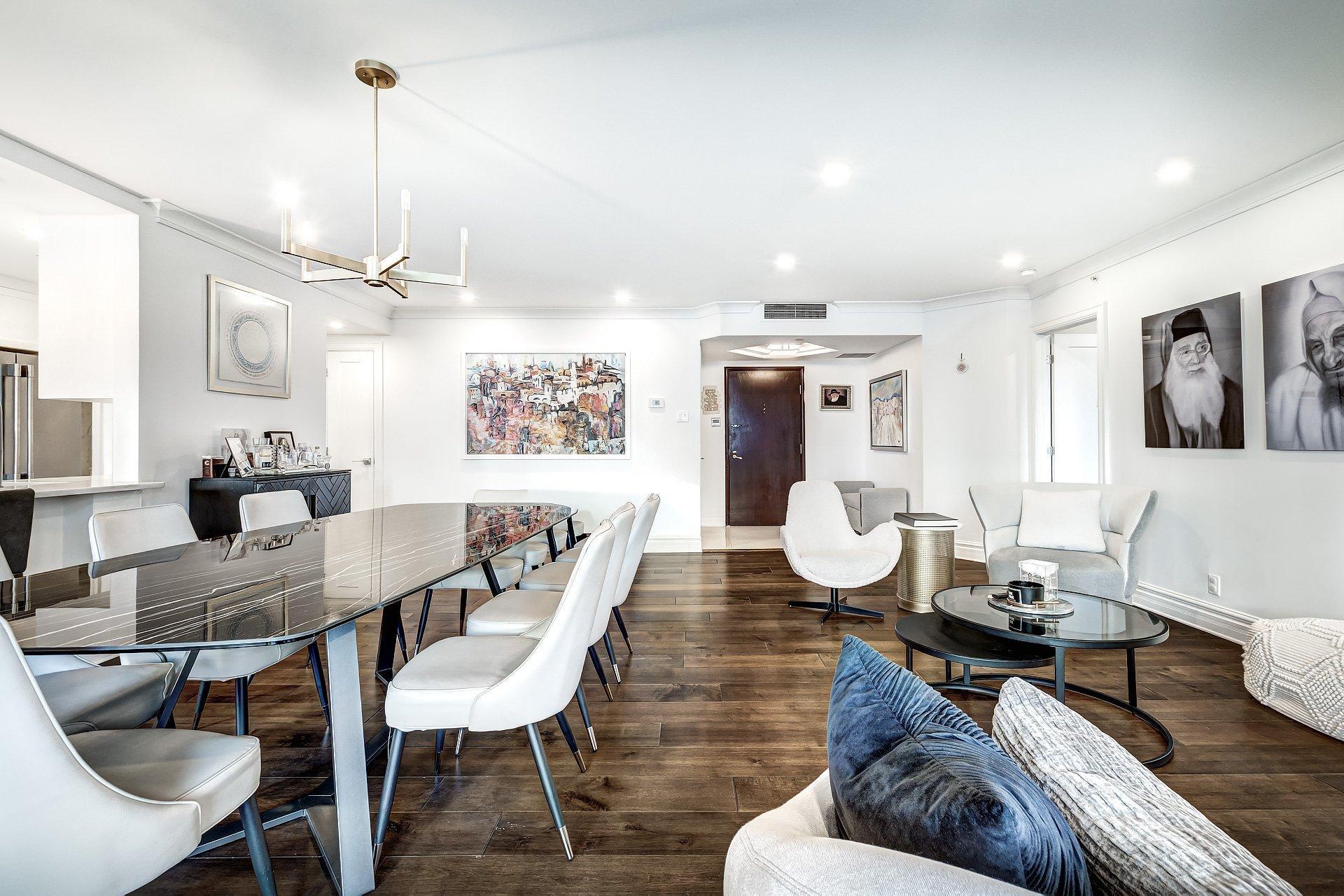 









5850


Av. Marc-Chagall

, 303,
Côte-Saint-Luc,




QC
H4M3H2

