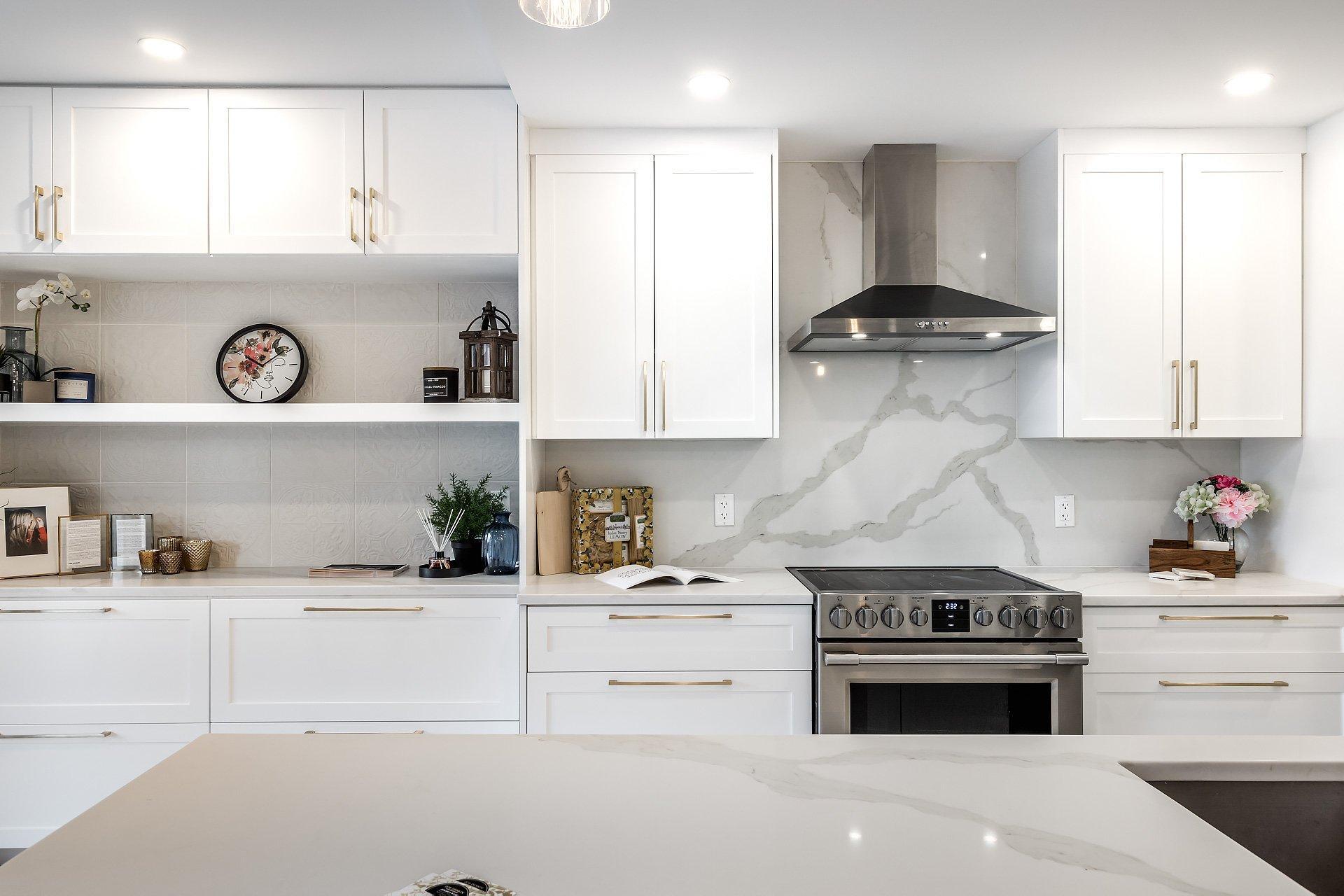 









5850


Av. Marc-Chagall

, 303,
Côte-Saint-Luc,




QC
H4M3H2

