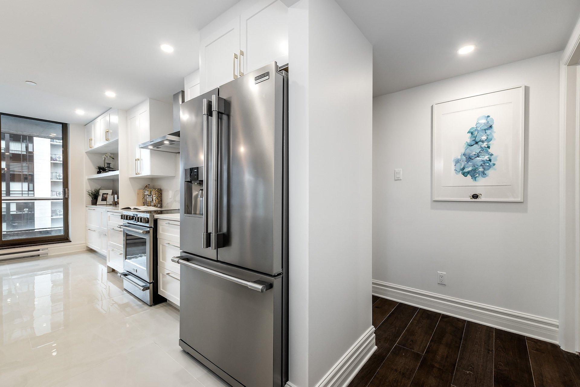 









5850


Av. Marc-Chagall

, 303,
Côte-Saint-Luc,




QC
H4M3H2

