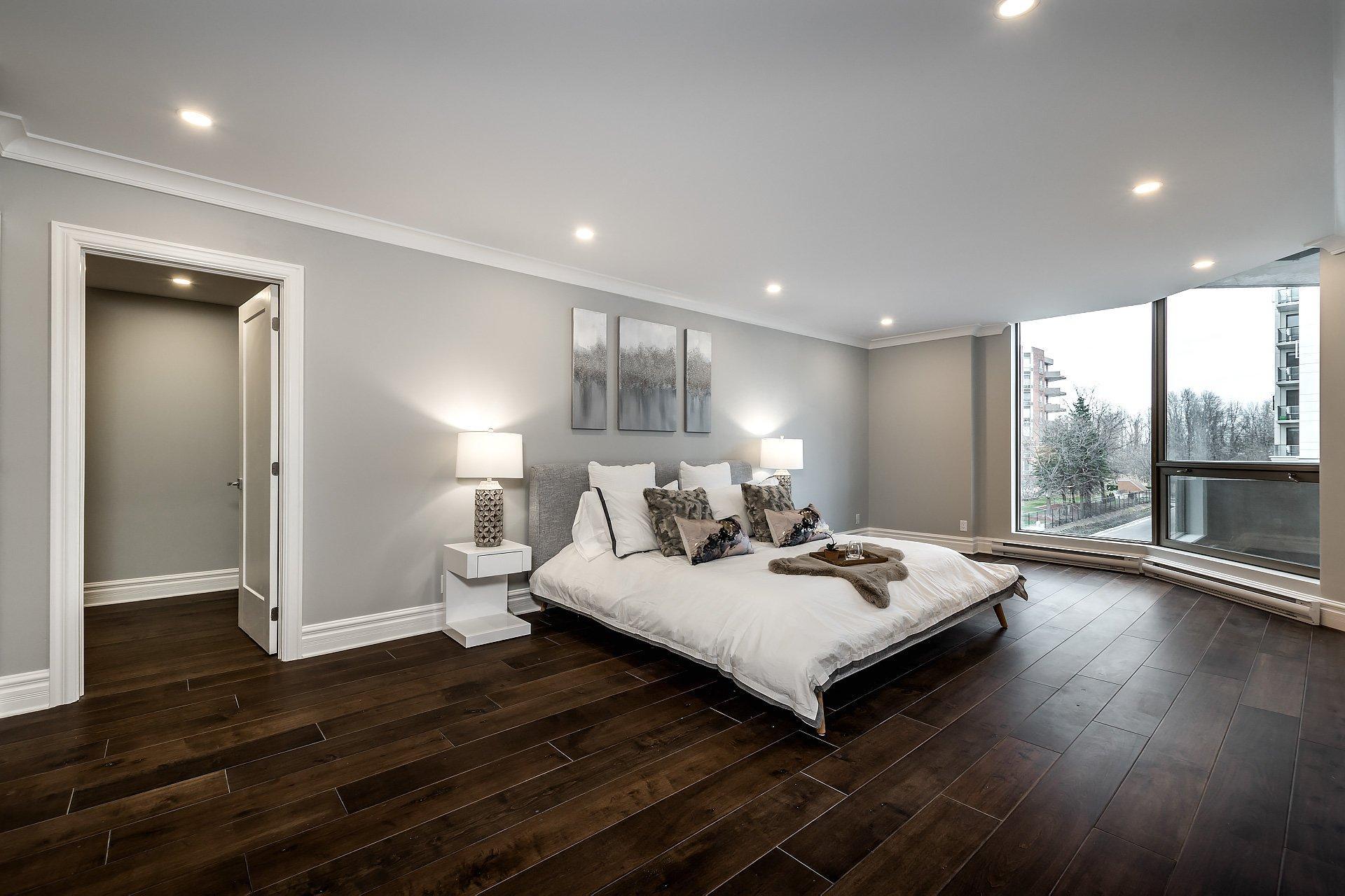 









5850


Av. Marc-Chagall

, 303,
Côte-Saint-Luc,




QC
H4M3H2

