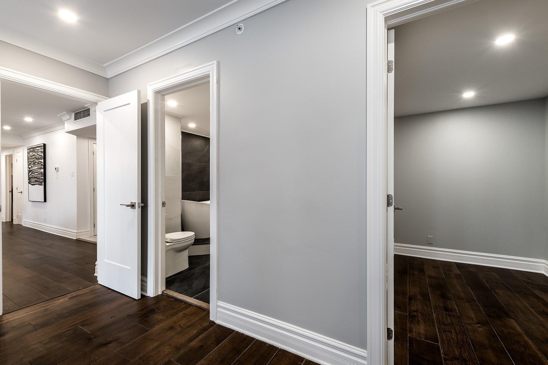 









5850


Av. Marc-Chagall

, 303,
Côte-Saint-Luc,




QC
H4M3H2

