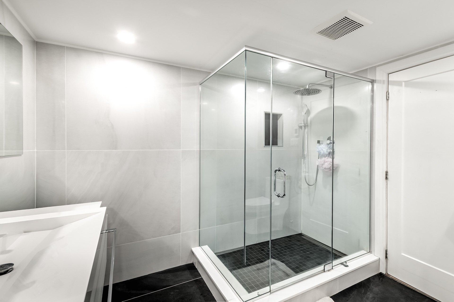 









5850


Av. Marc-Chagall

, 303,
Côte-Saint-Luc,




QC
H4M3H2

