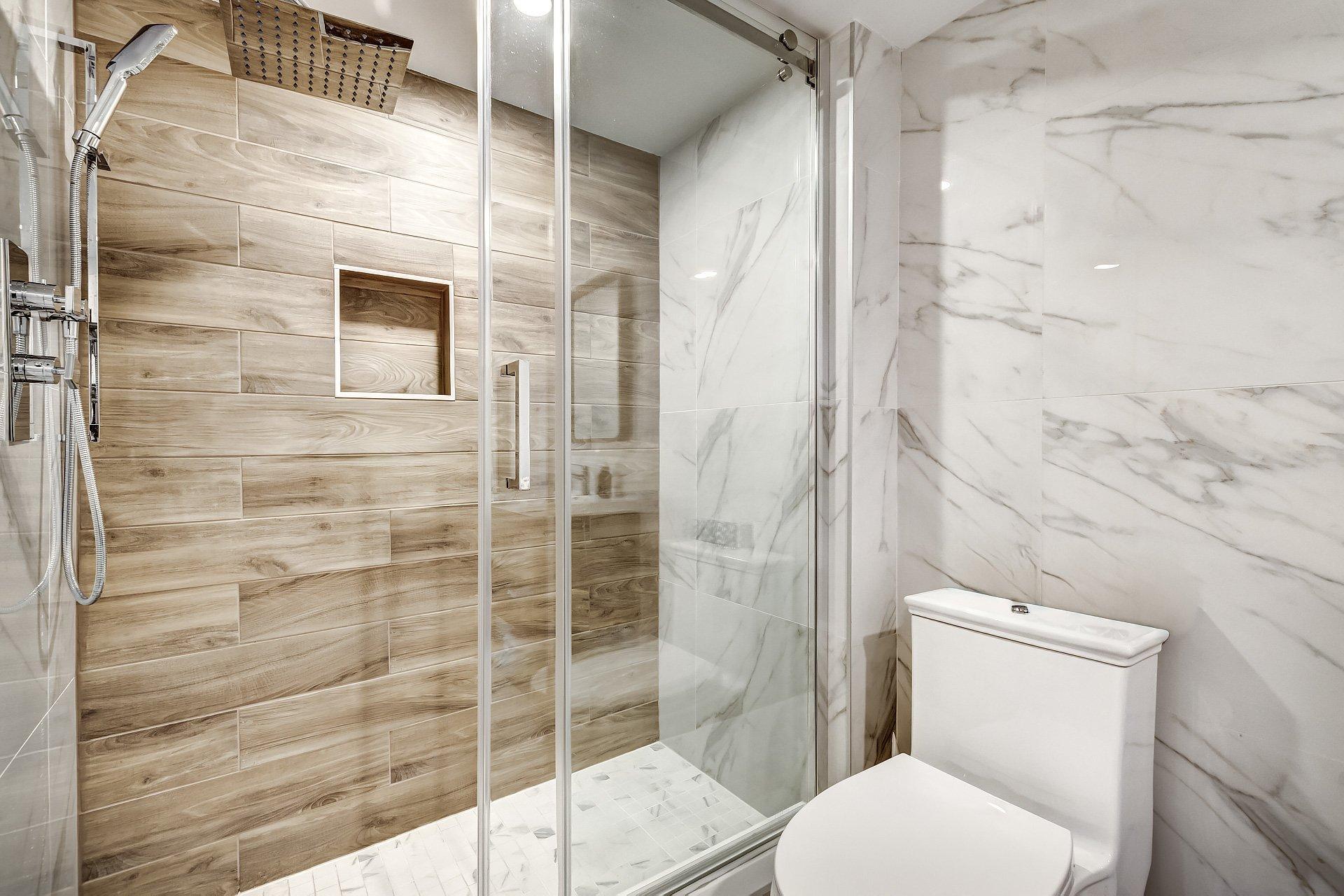 









5850


Av. Marc-Chagall

, 303,
Côte-Saint-Luc,




QC
H4M3H2

