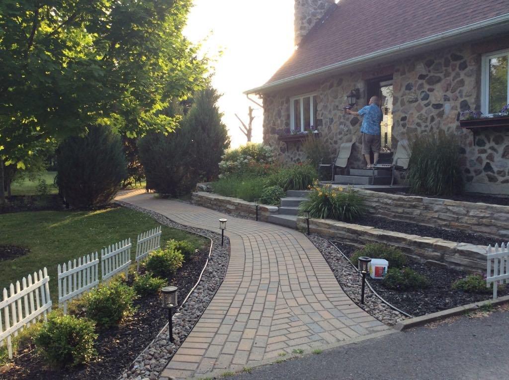 









480


Rue Brisebois

,
Saint-Jean-sur-Richelieu,




QC
J2Y0A4

