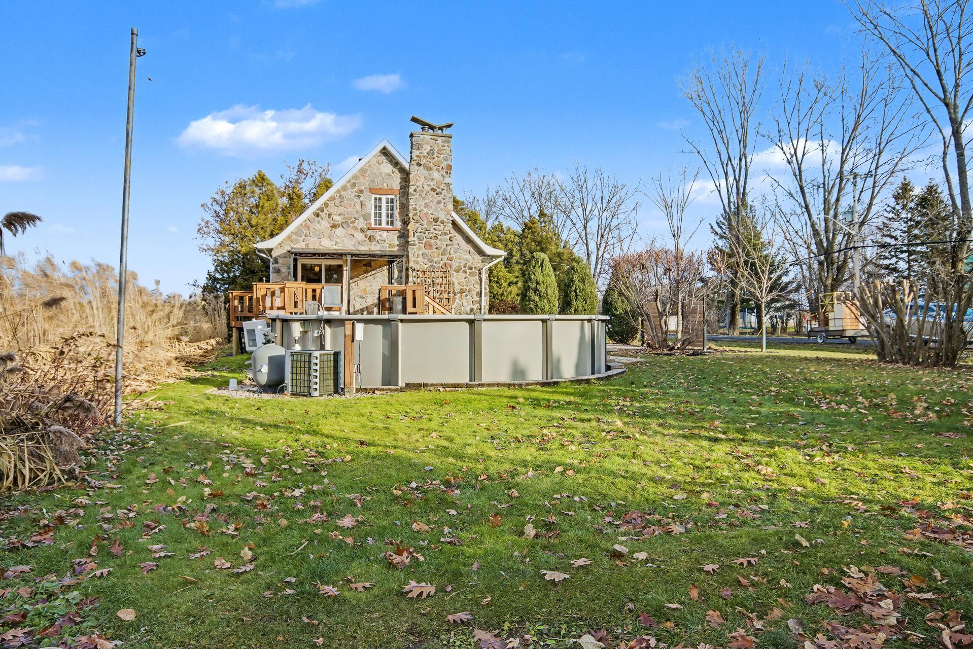 









480


Rue Brisebois

,
Saint-Jean-sur-Richelieu,




QC
J2Y0A4

