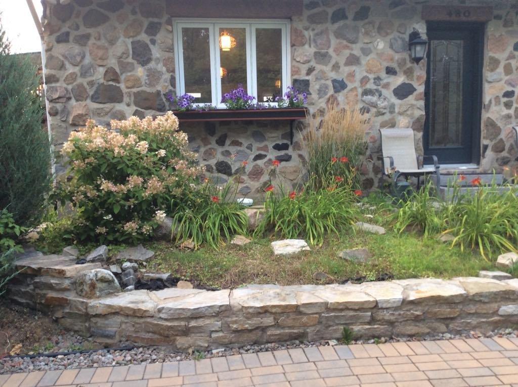 









480


Rue Brisebois

,
Saint-Jean-sur-Richelieu,




QC
J2Y0A4

