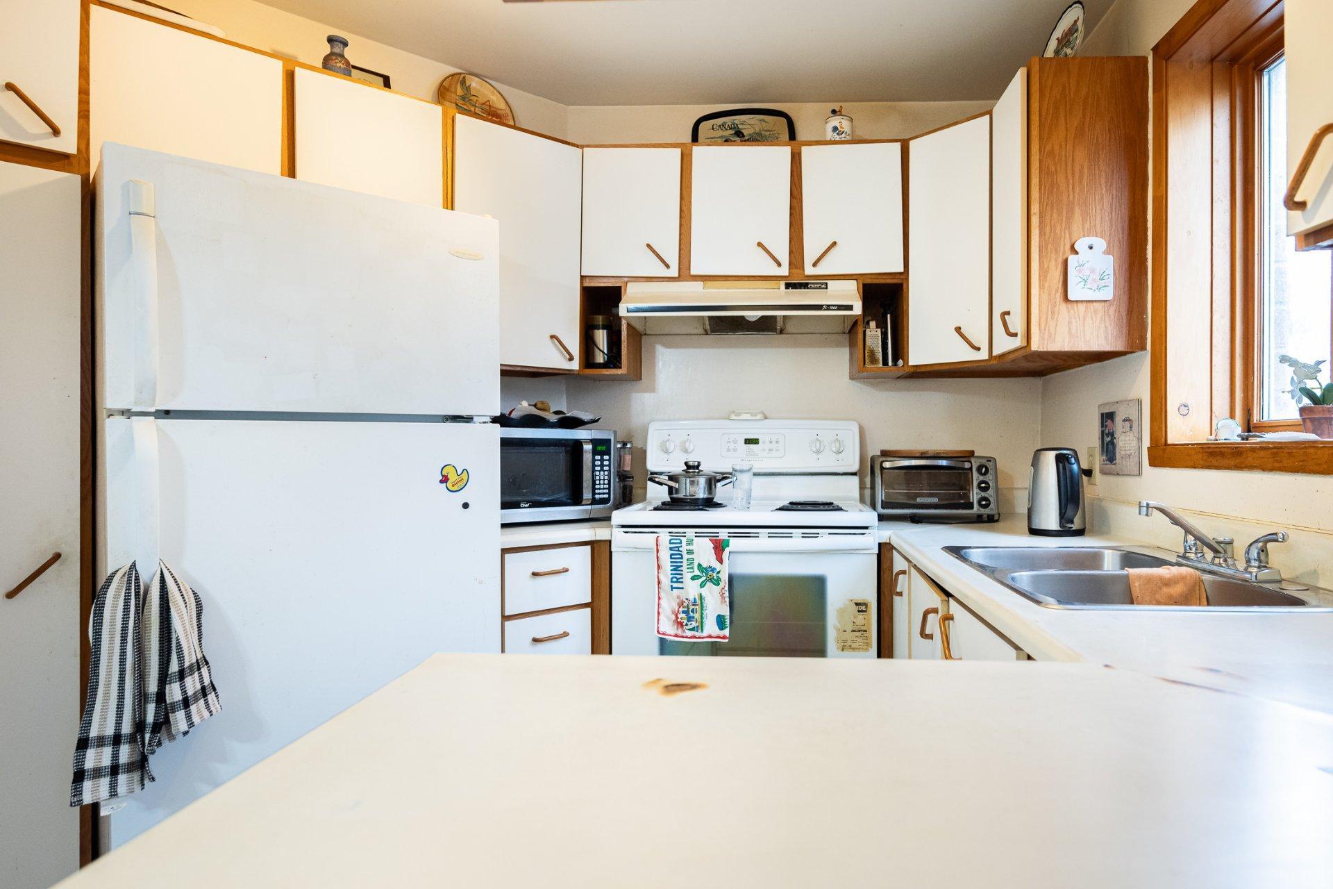 









1305


Ch. du Bord-de-l'Eau

, 3,
Laval (Sainte-Dorothée),




QC
H7X1B9

