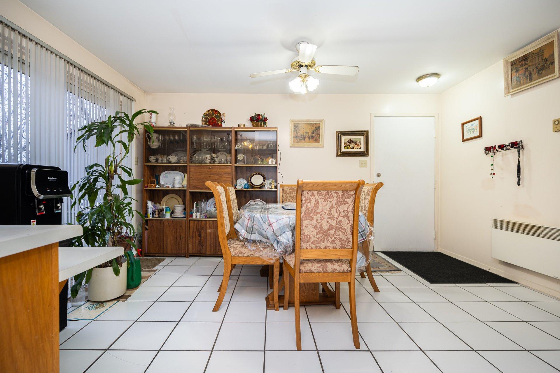 









1305


Ch. du Bord-de-l'Eau

, 3,
Laval (Sainte-Dorothée),




QC
H7X1B9

