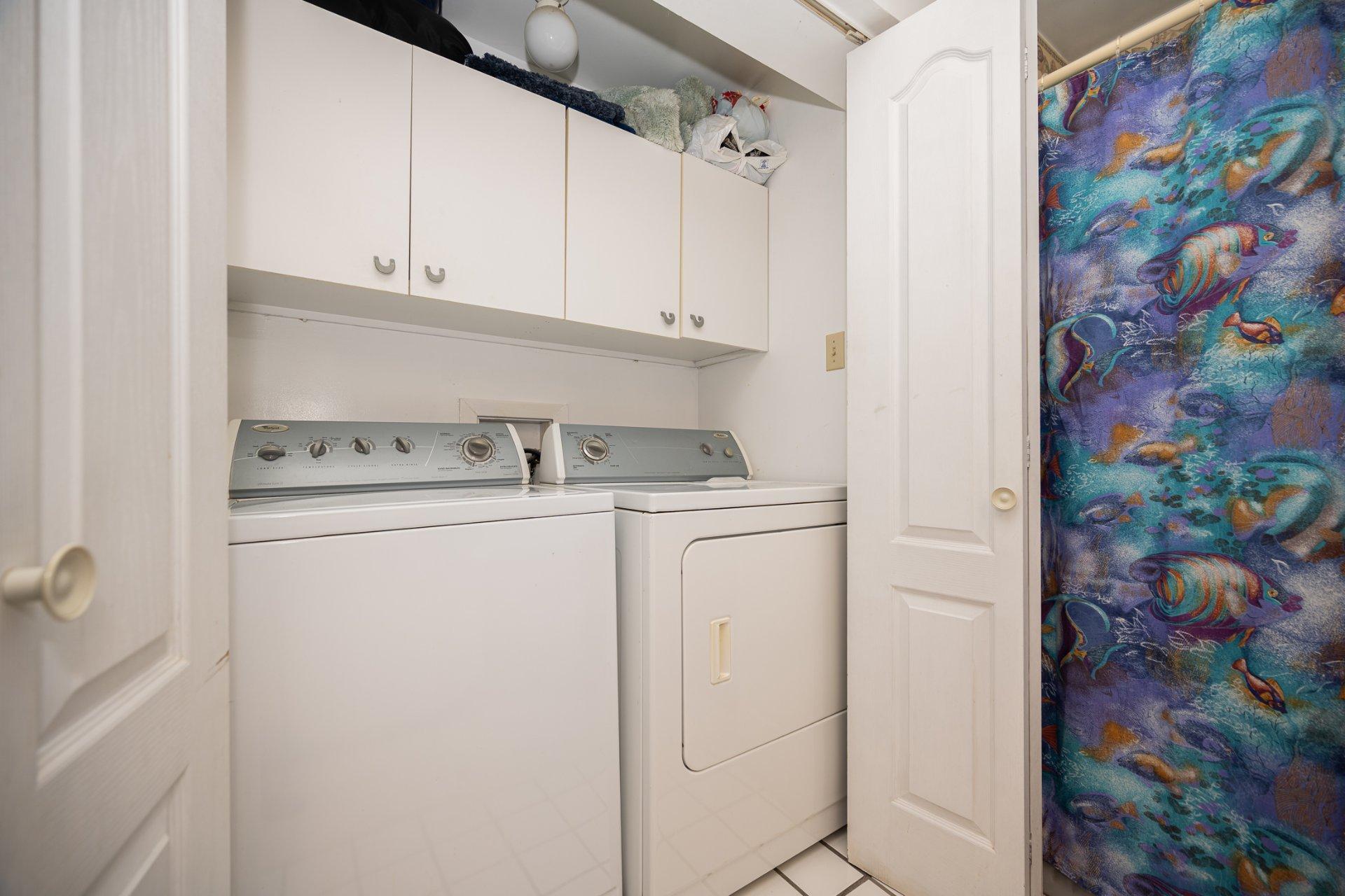 









1305


Ch. du Bord-de-l'Eau

, 3,
Laval (Sainte-Dorothée),




QC
H7X1B9

