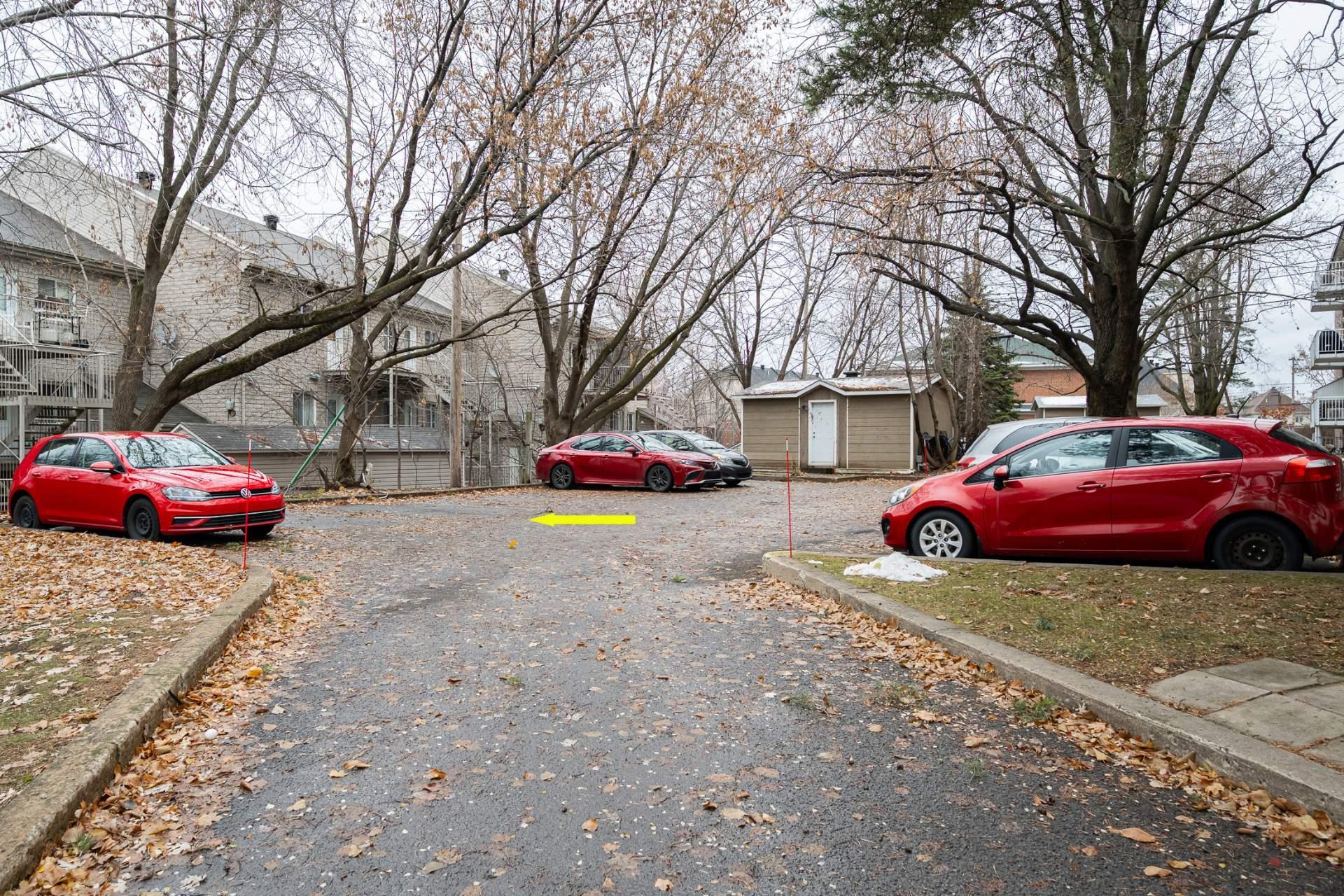 









1305


Ch. du Bord-de-l'Eau

, 3,
Laval (Sainte-Dorothée),




QC
H7X1B9

