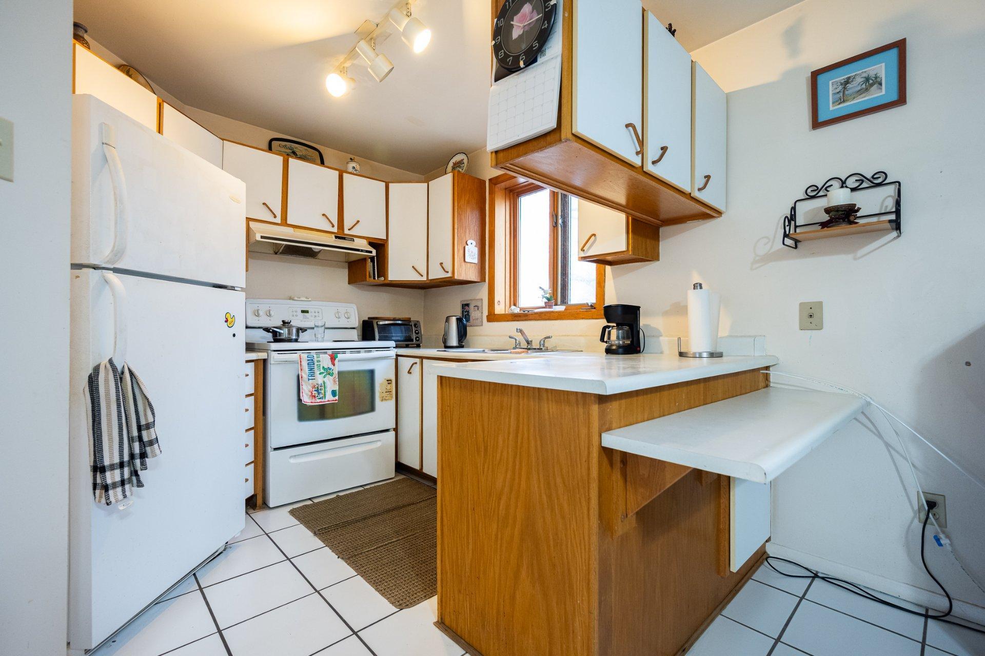 









1305


Ch. du Bord-de-l'Eau

, 3,
Laval (Sainte-Dorothée),




QC
H7X1B9

