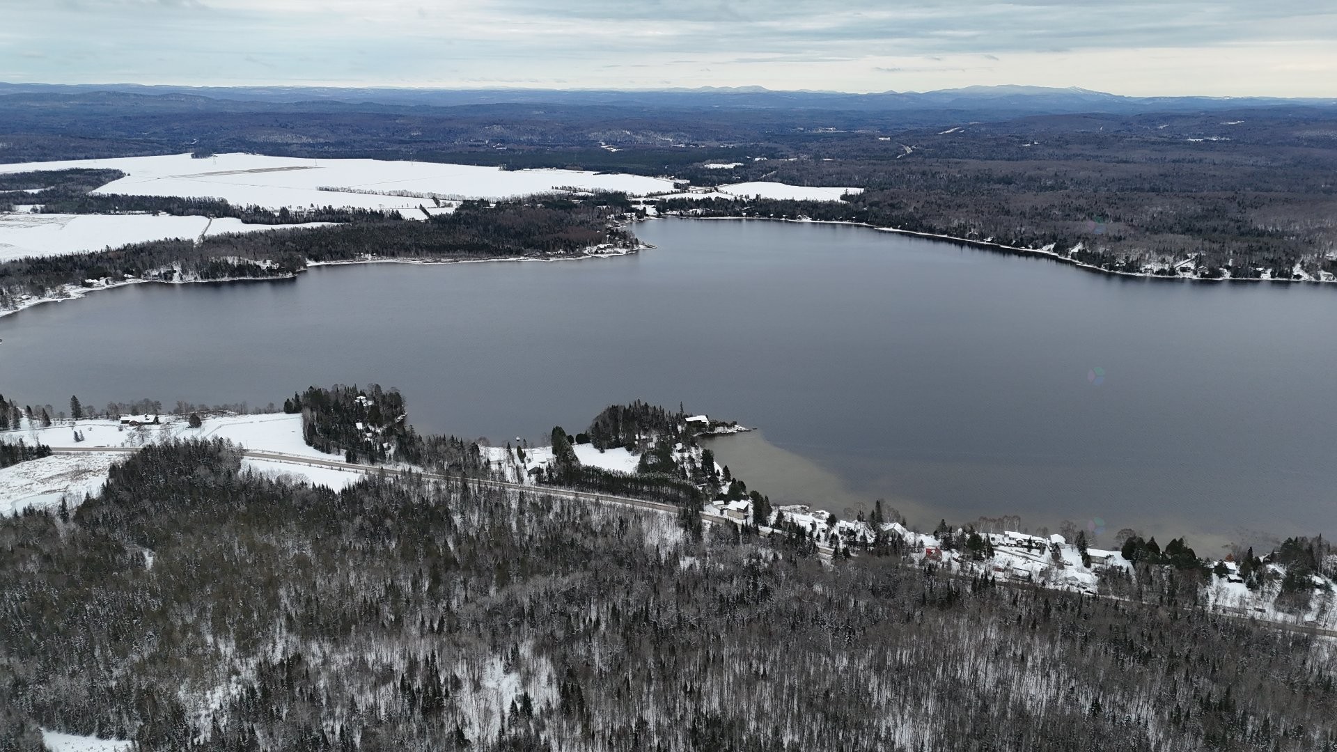












Ch. des Chênes

,
Nominingue,







QC
J0W1R0

