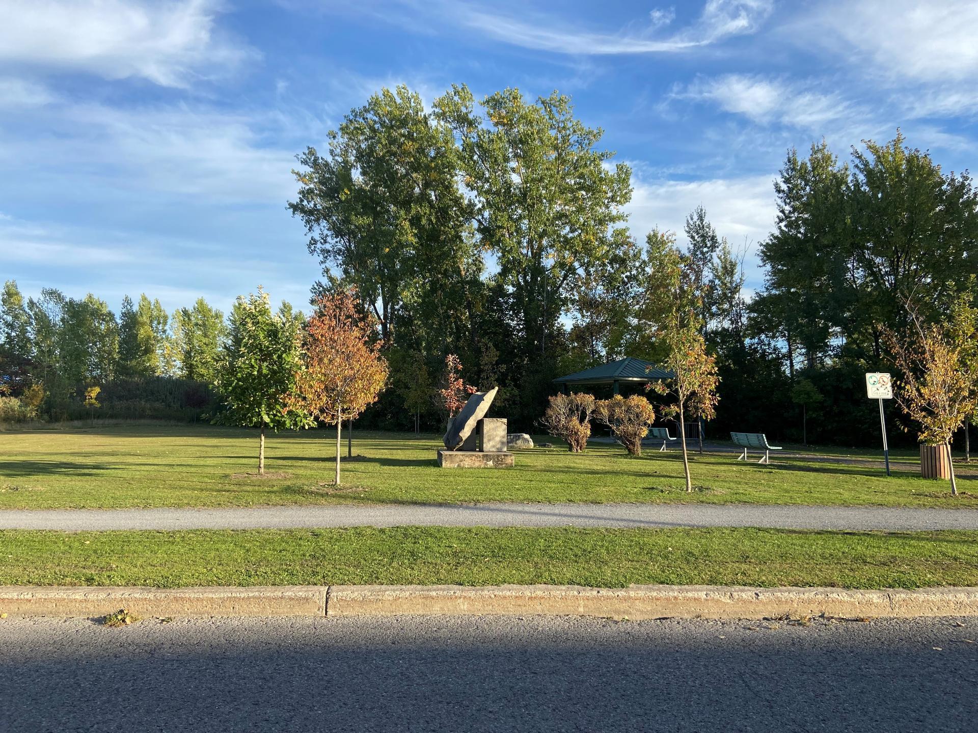 









841


Rue Harolde-Savoy

,
Saint-Jean-sur-Richelieu,




QC
J2X5E4

