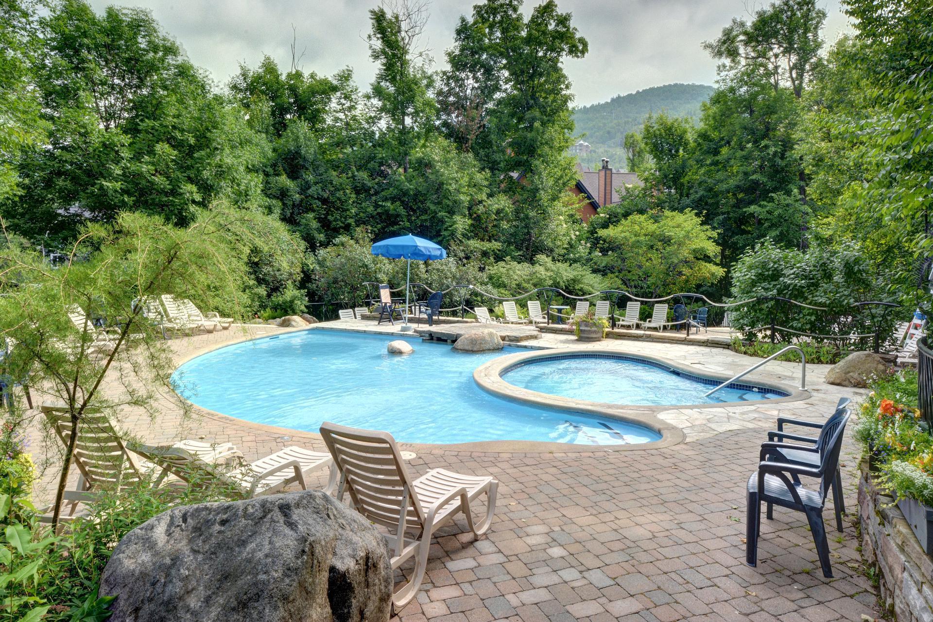 









122


Ch. des Quatre-Sommets

, 4,
Mont-Tremblant,




QC
J8E1C4

