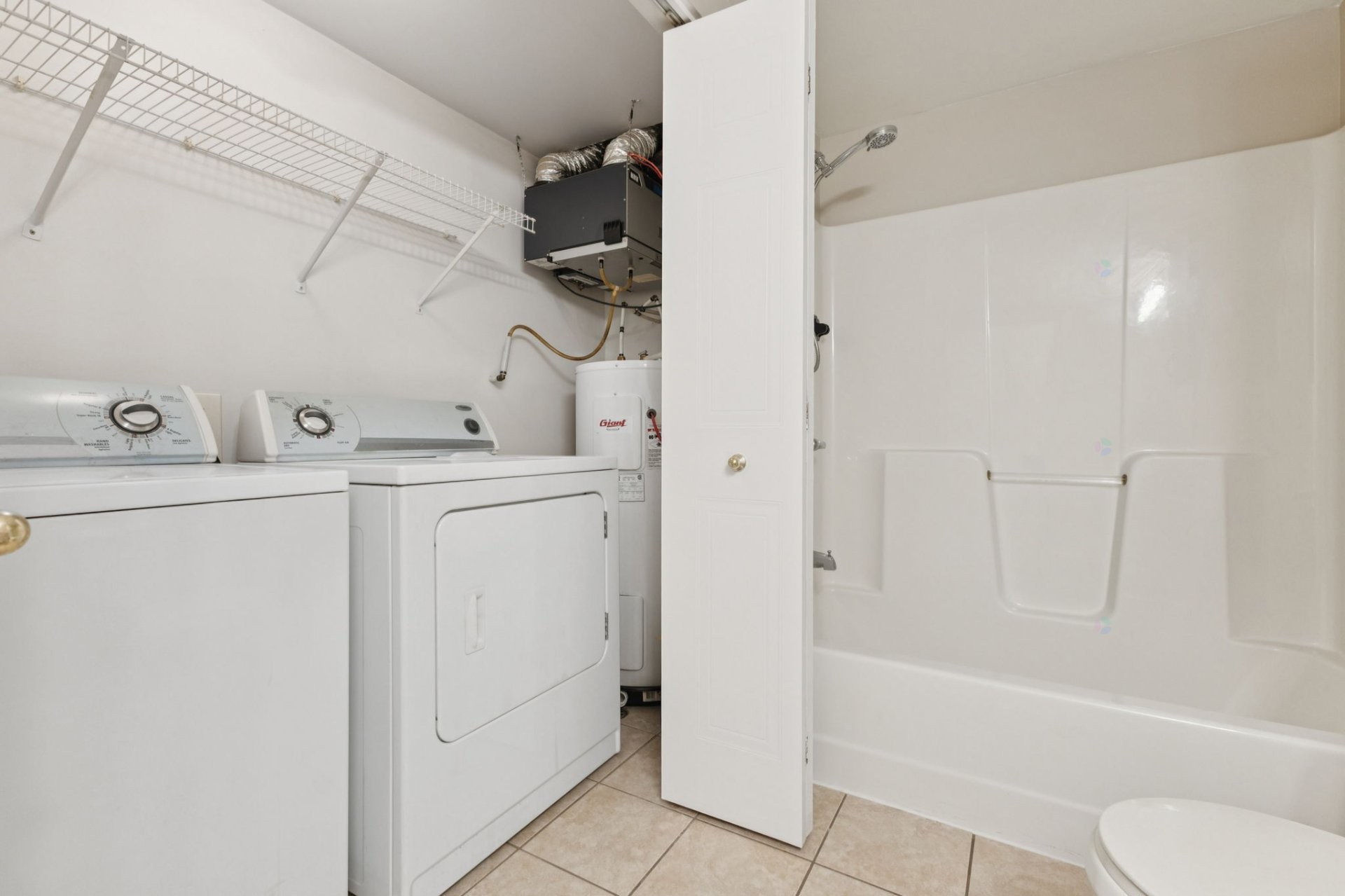 









361


Boul. des Grives

,
Gatineau (Hull),




QC
J9A0A2

