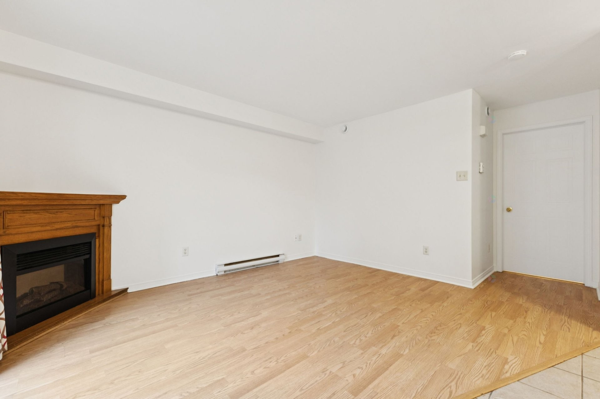 









361


Boul. des Grives

,
Gatineau (Hull),




QC
J9A0A2

