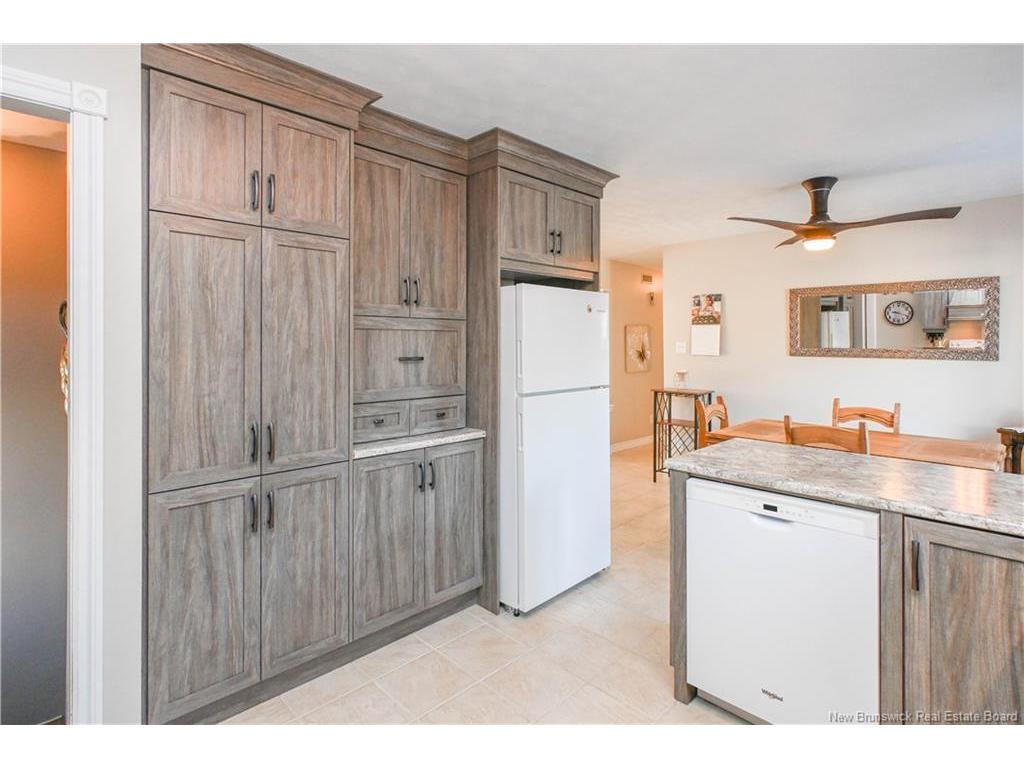 









37


rue Saint-Pierre

ST,
Rivière-À-La-Truite,




NB
E1X 3L6

