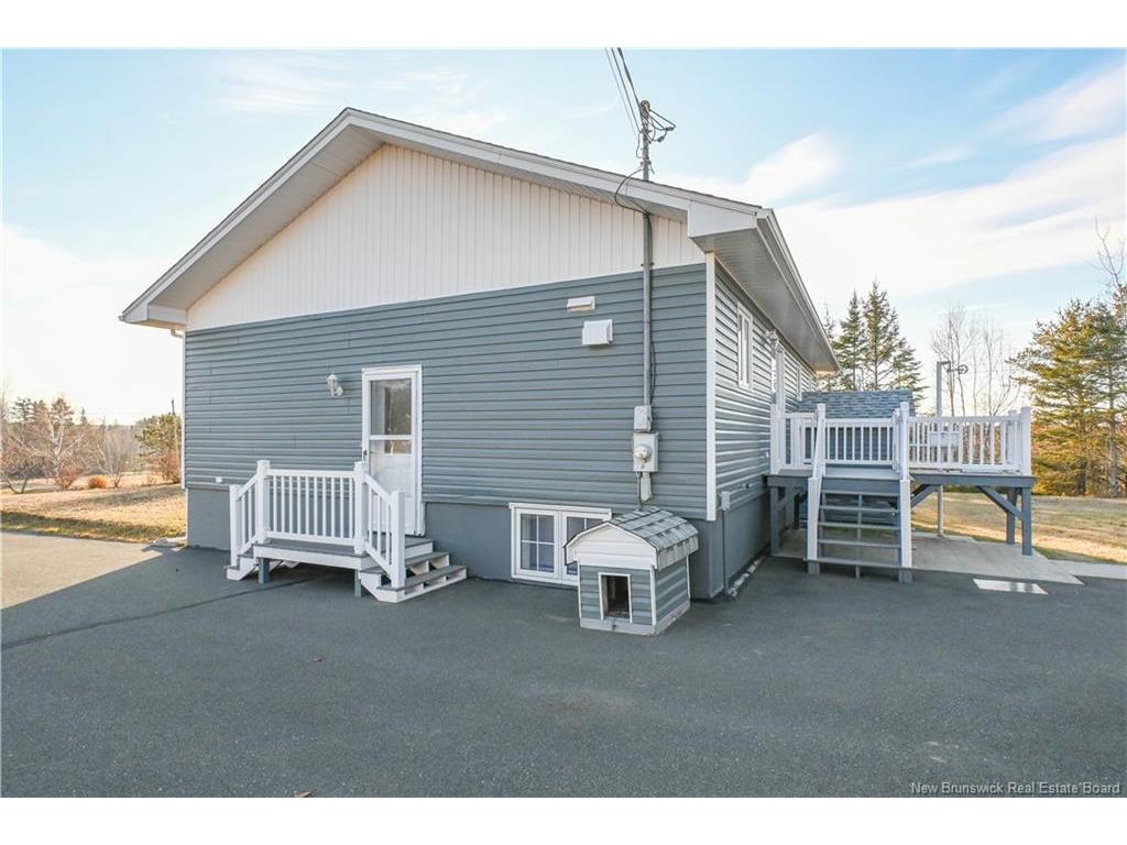 









37


rue Saint-Pierre

ST,
Rivière-À-La-Truite,




NB
E1X 3L6

