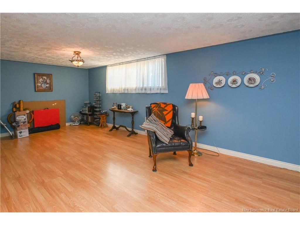 









37


rue Saint-Pierre

ST,
Rivière-À-La-Truite,




NB
E1X 3L6

