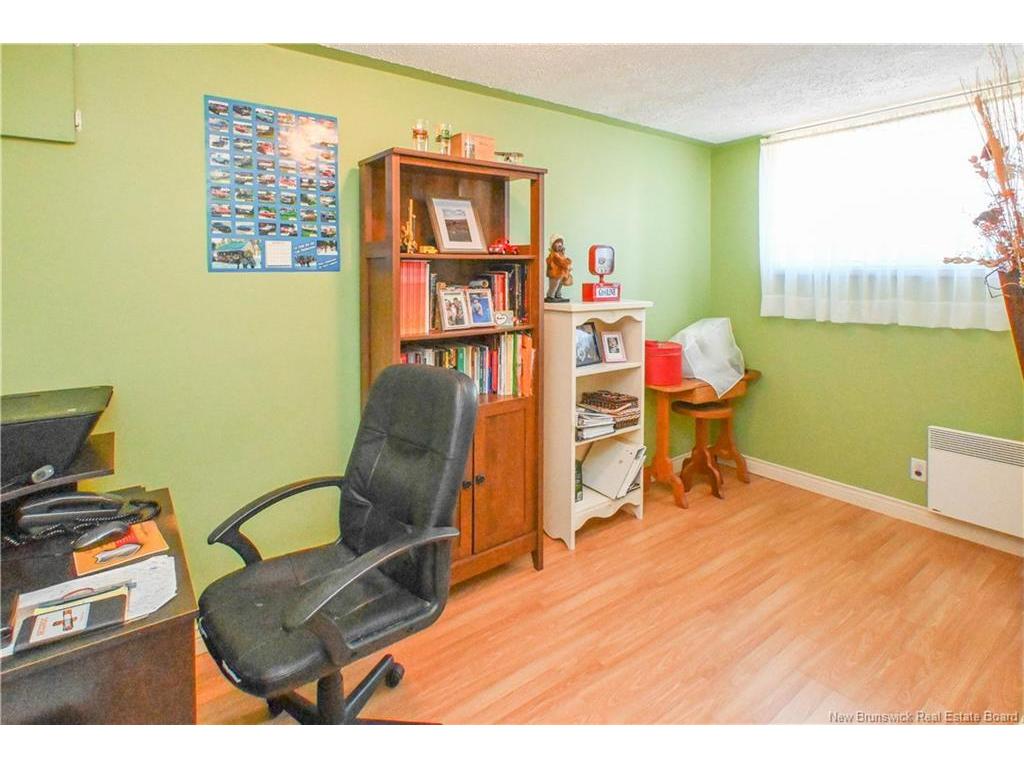 









37


rue Saint-Pierre

ST,
Rivière-À-La-Truite,




NB
E1X 3L6

