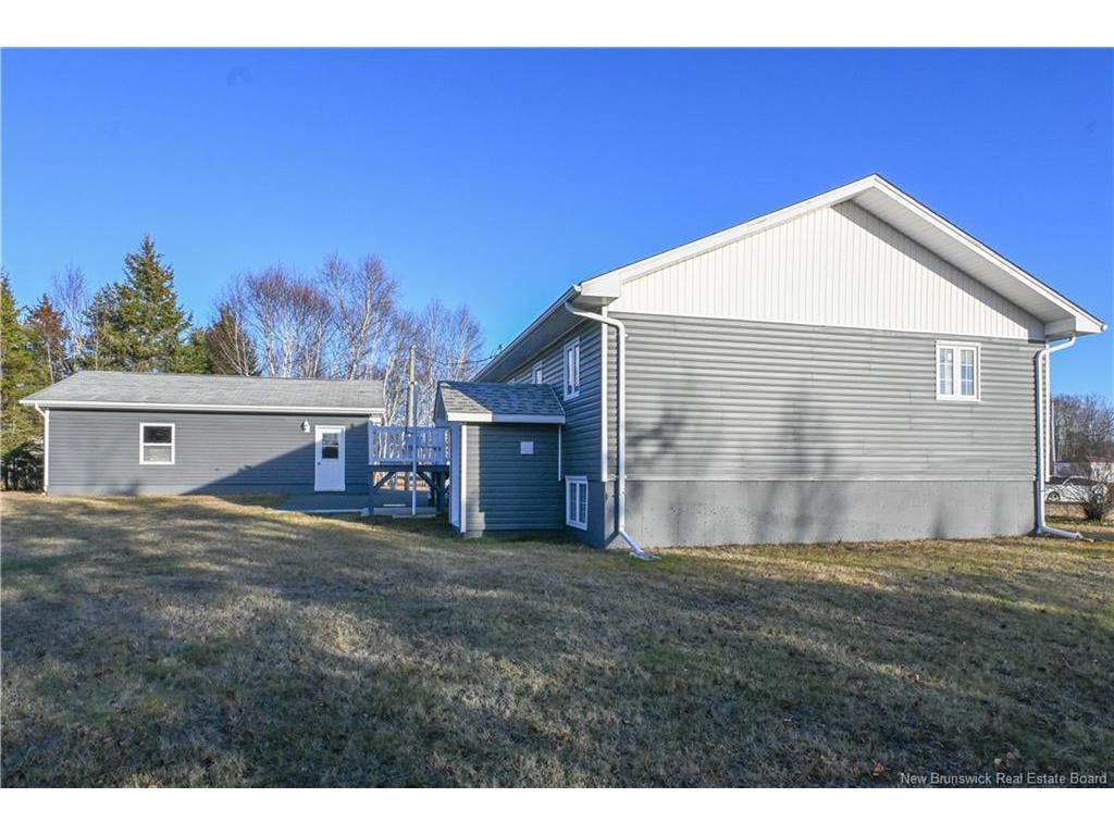 









37


rue Saint-Pierre

ST,
Rivière-À-La-Truite,




NB
E1X 3L6

