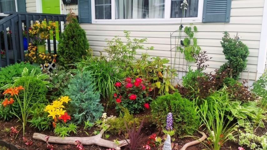 












77 Russell Street

,
Summerside,




PE
C1N 5H7

