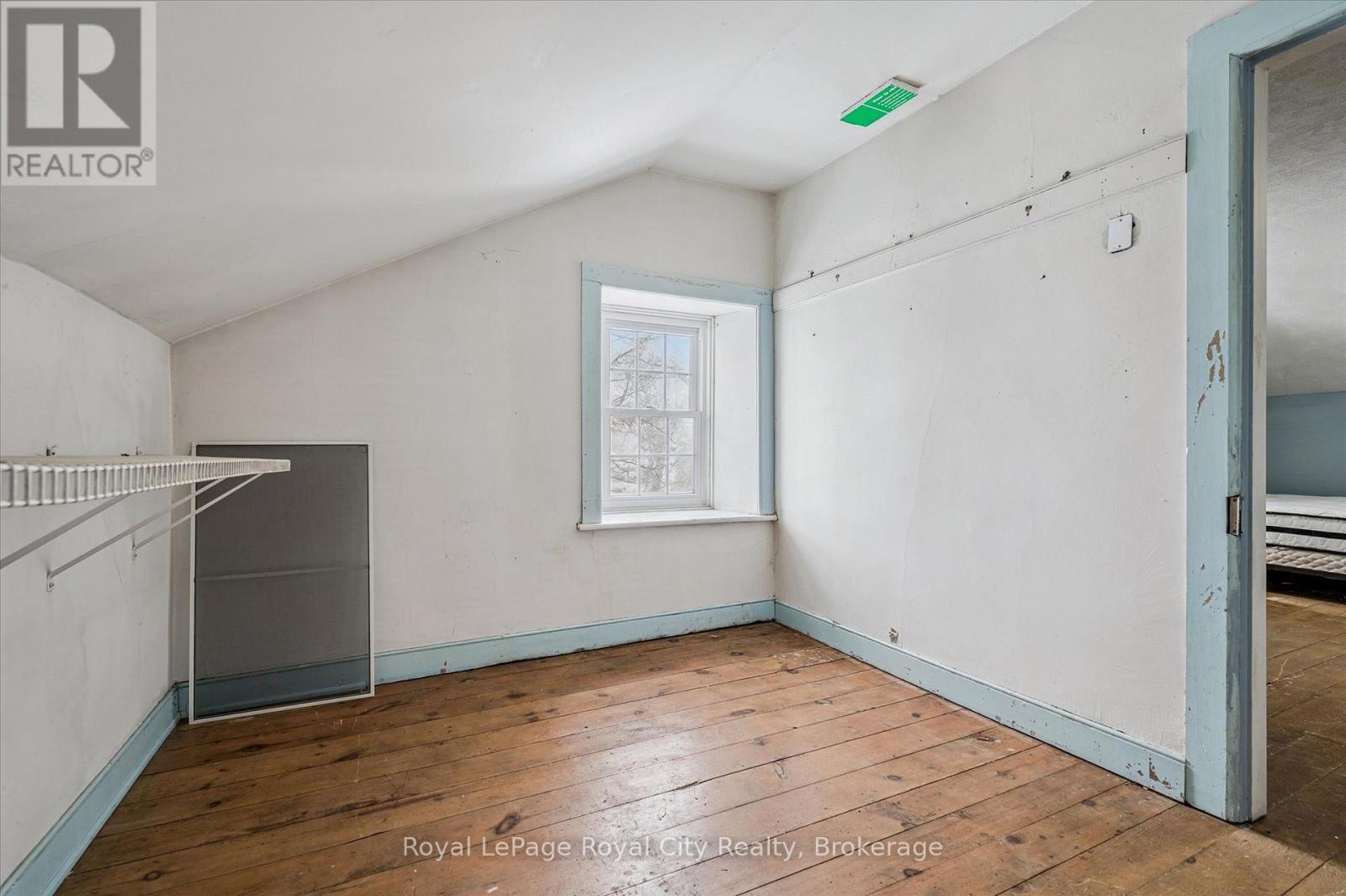 












5877 HIGHWAY 6 ROAD N

,
Centre Wellington,




Ontario
N1H6J2

