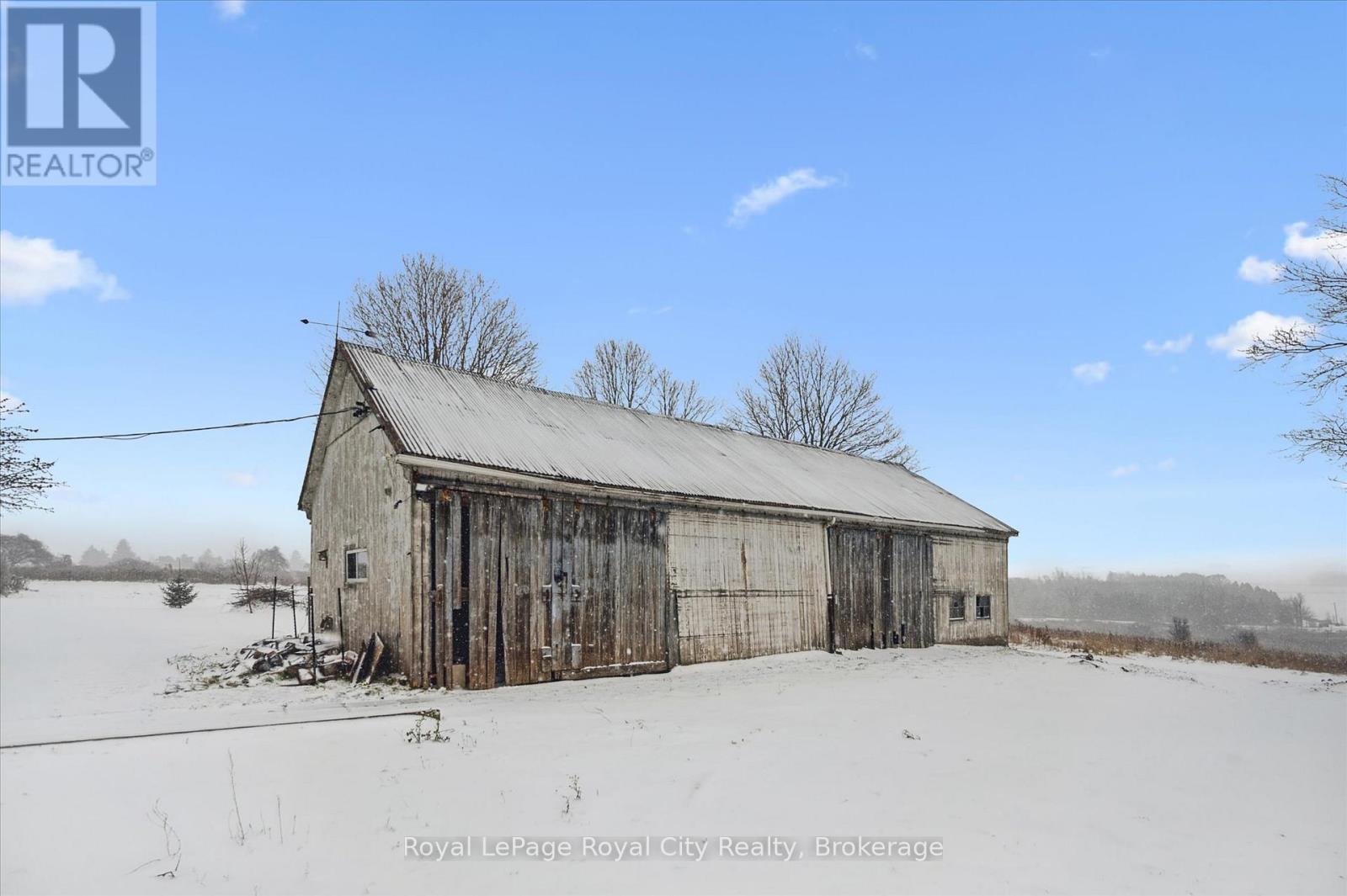 












5877 HIGHWAY 6 ROAD N

,
Centre Wellington,




Ontario
N1H6J2

