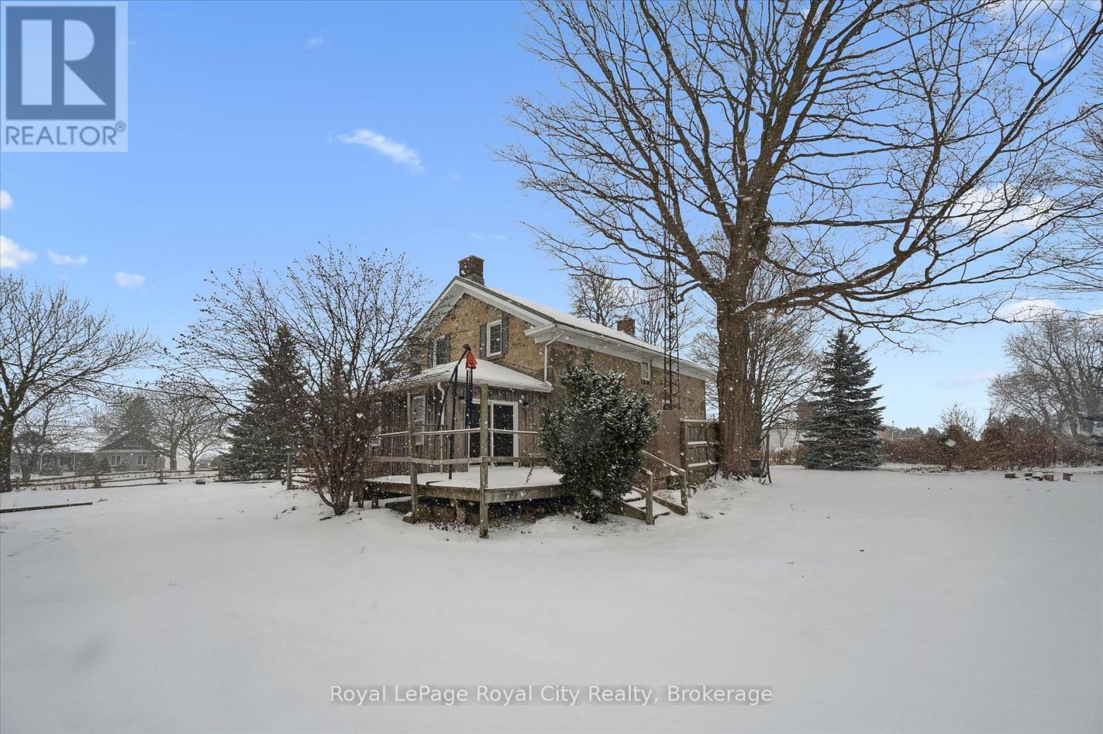 












5877 HIGHWAY 6 ROAD N

,
Centre Wellington,




Ontario
N1H6J2

