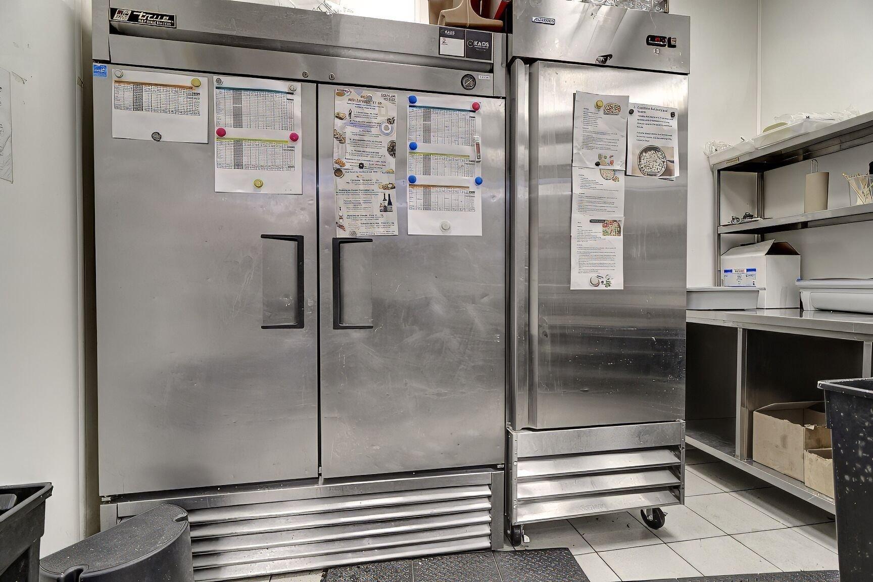 









105F


Av. Guindon

,
Saint-Sauveur,




QC
J0R1R6

