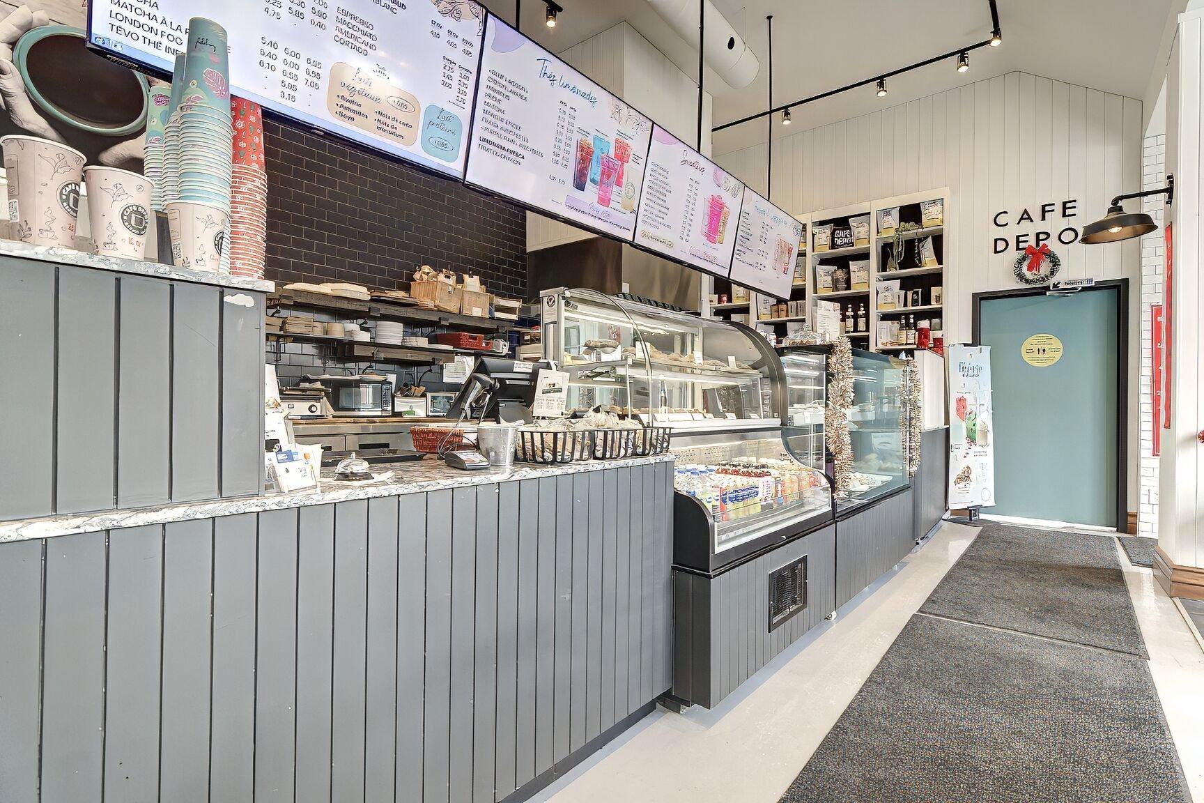 









105F


Av. Guindon

,
Saint-Sauveur,




QC
J0R1R6

