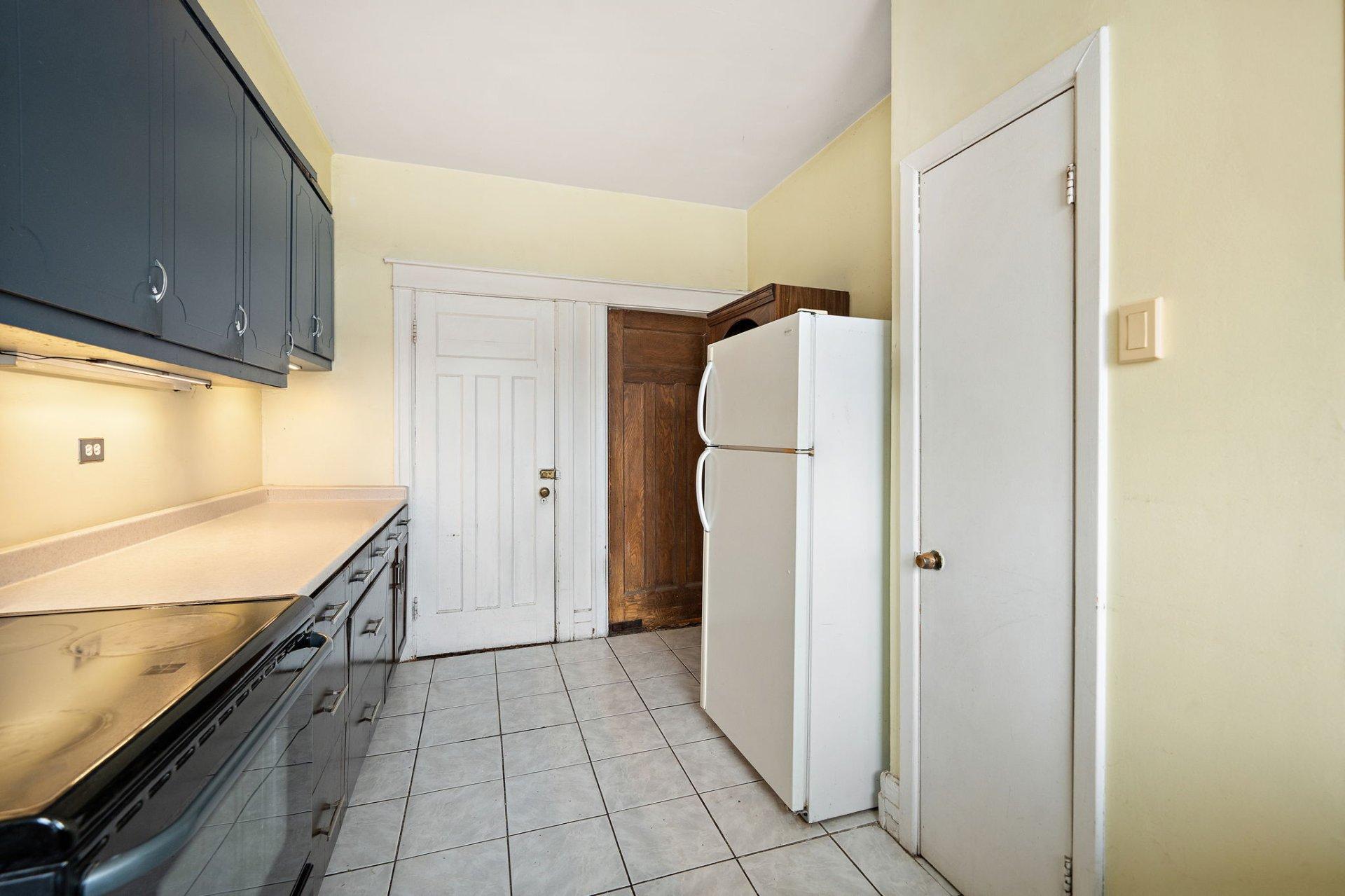 









1210


Boul. Graham

,
Mont-Royal,




QC
H3P2G4

