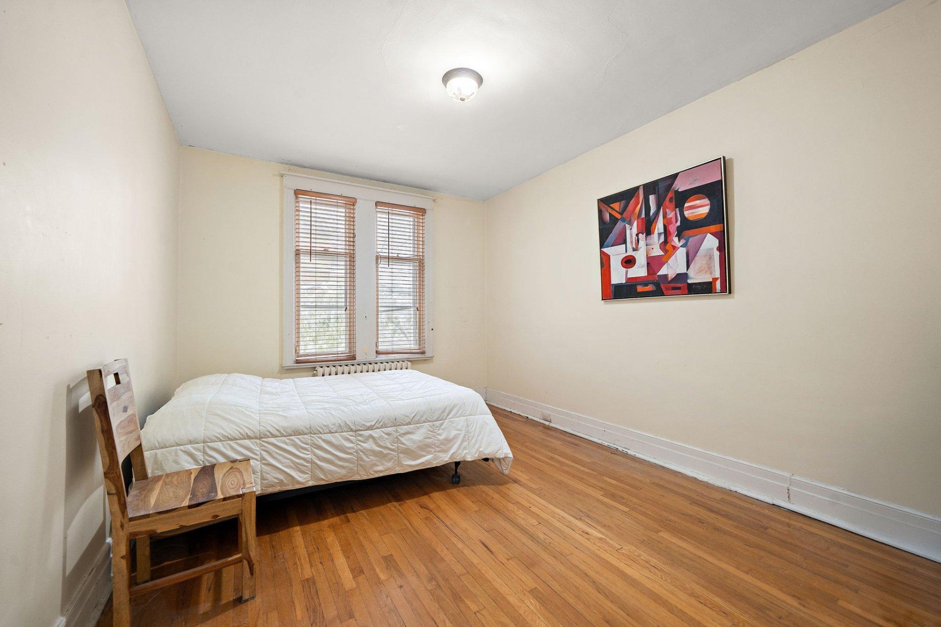 









1210


Boul. Graham

,
Mont-Royal,




QC
H3P2G4

